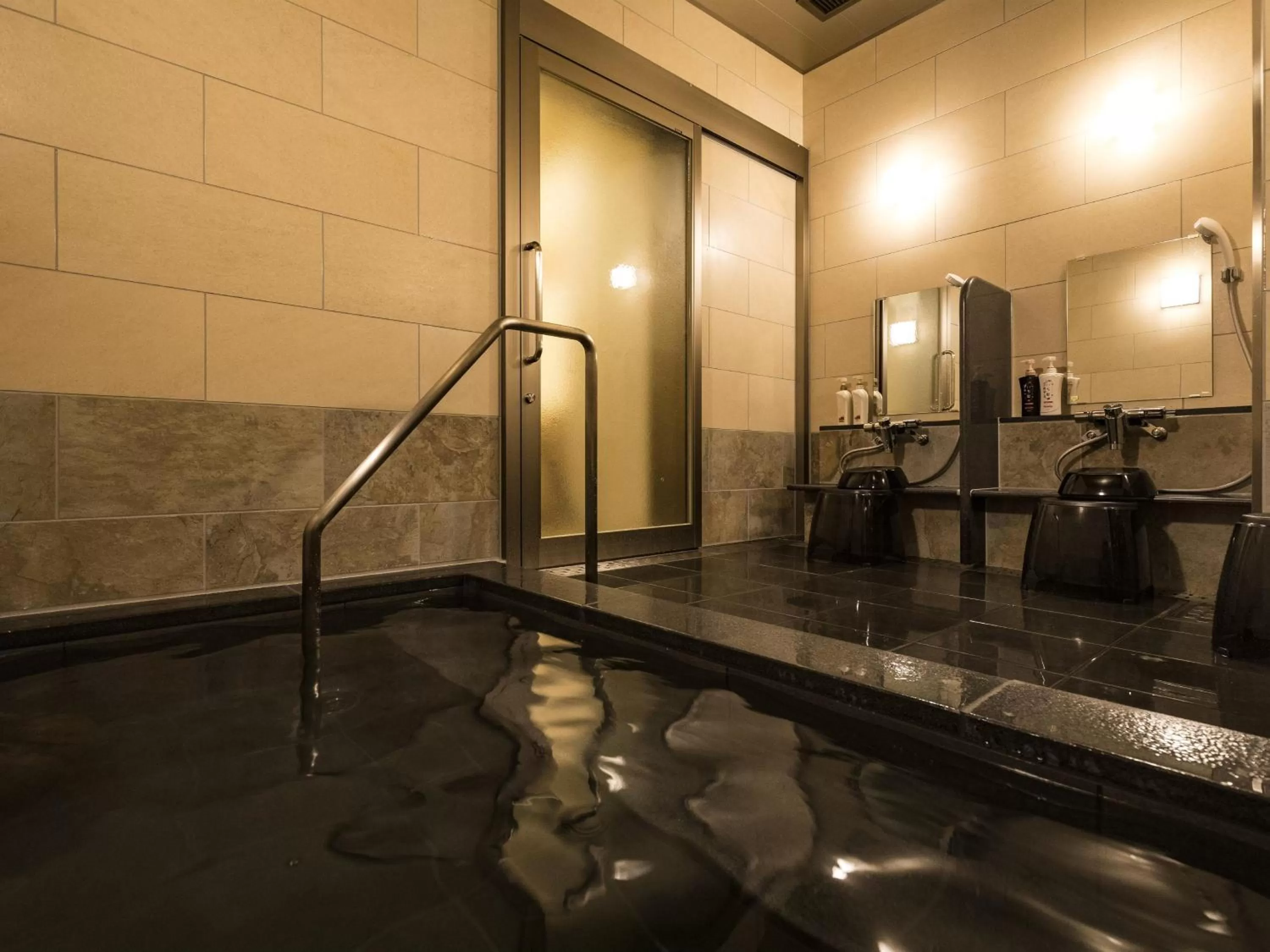 Area and facilities in Hotel Wing International Hakata Shinkansenguchi