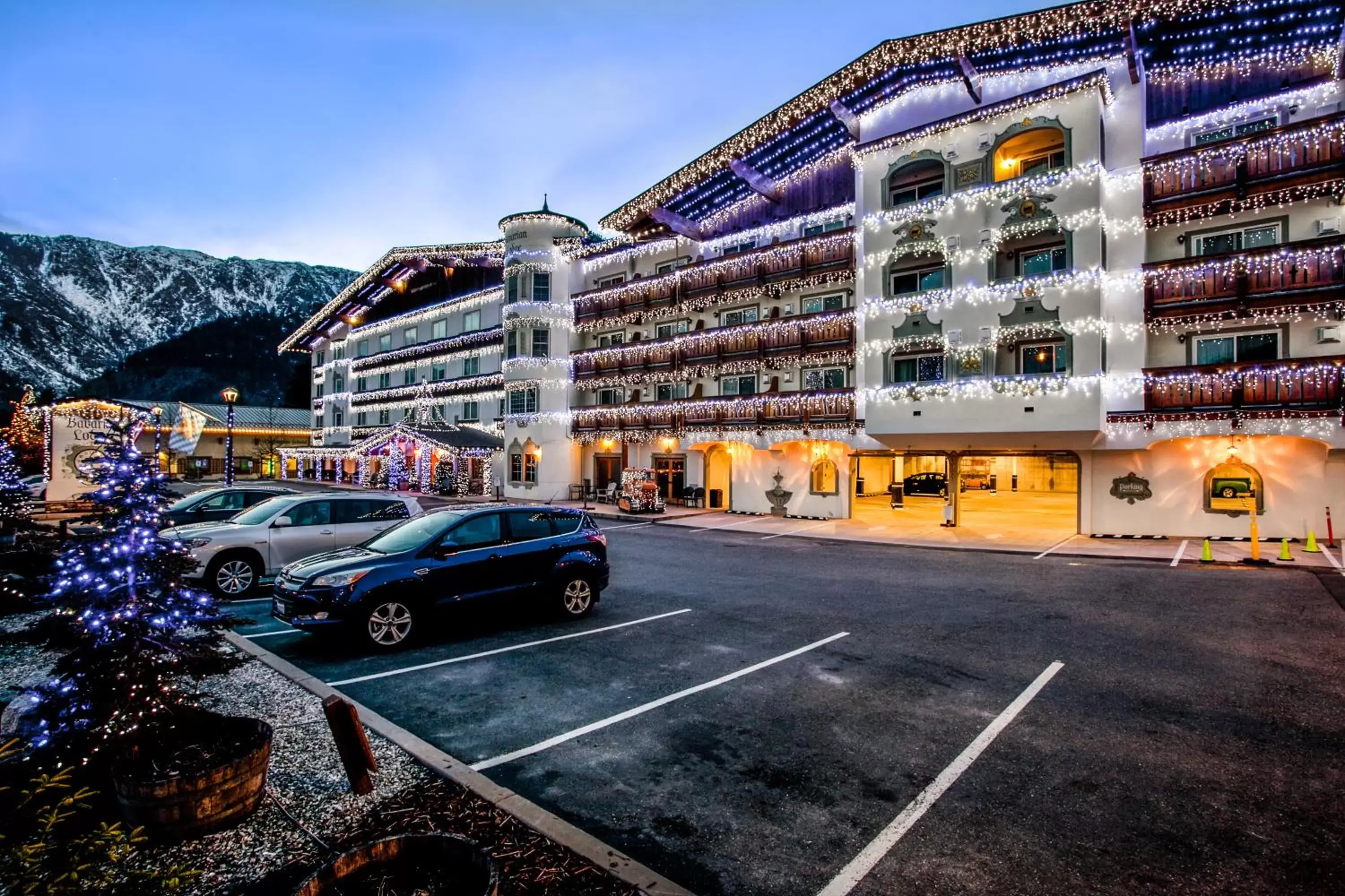 Facade/entrance, Property Building in Bavarian Lodge