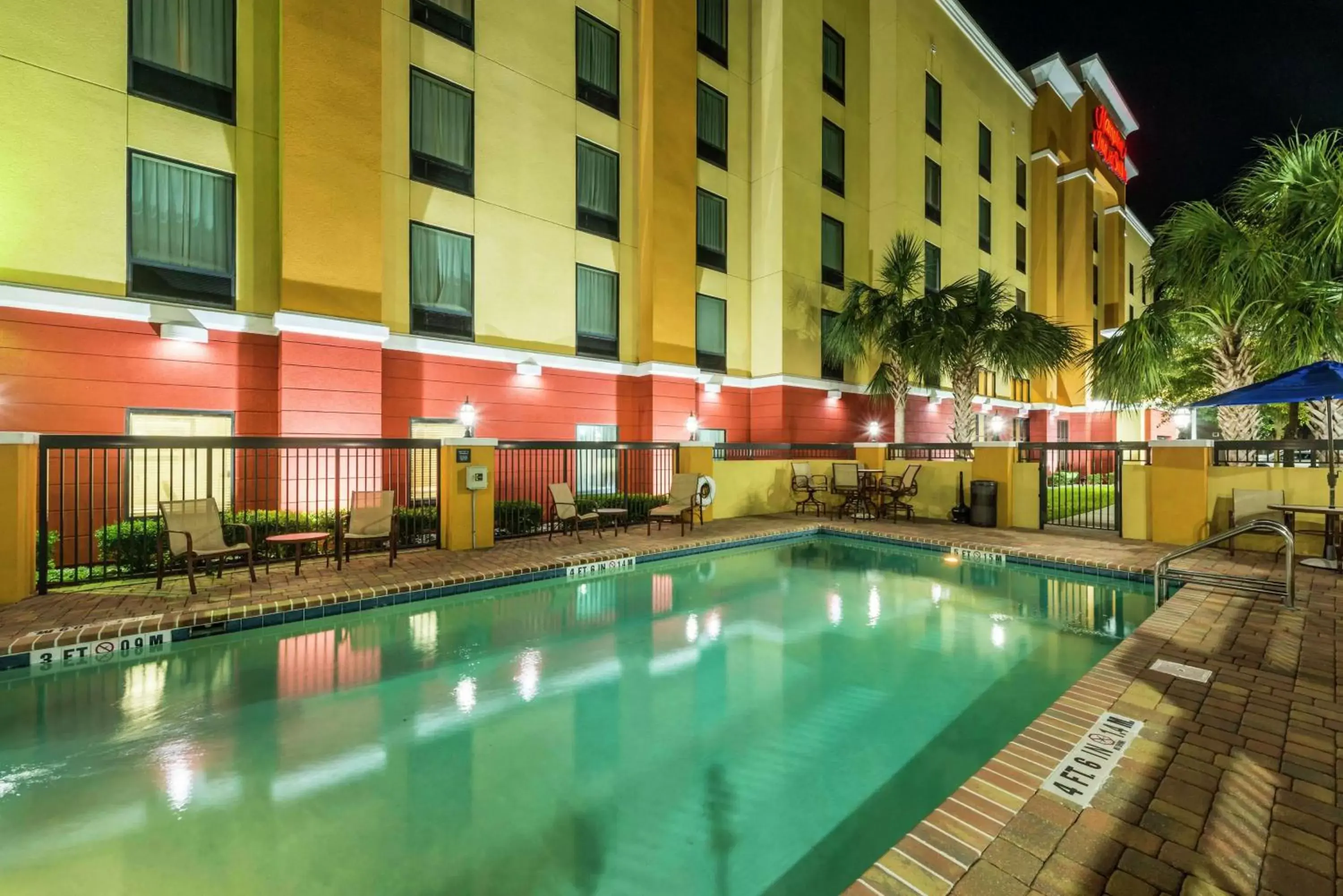Pool view, Swimming Pool in Hampton Inn & Suites Jacksonville South - Bartram Park