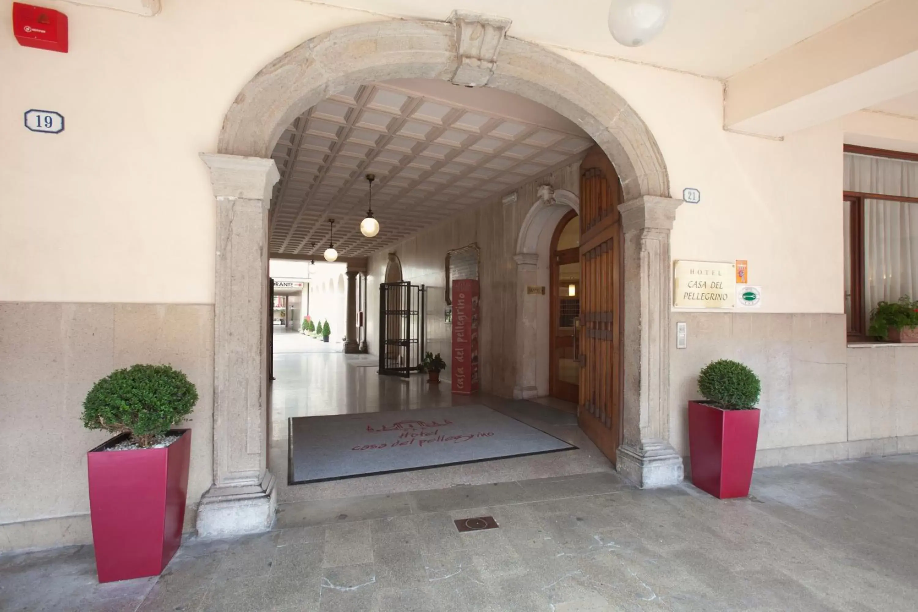 Facade/entrance in Hotel Casa Del Pellegrino