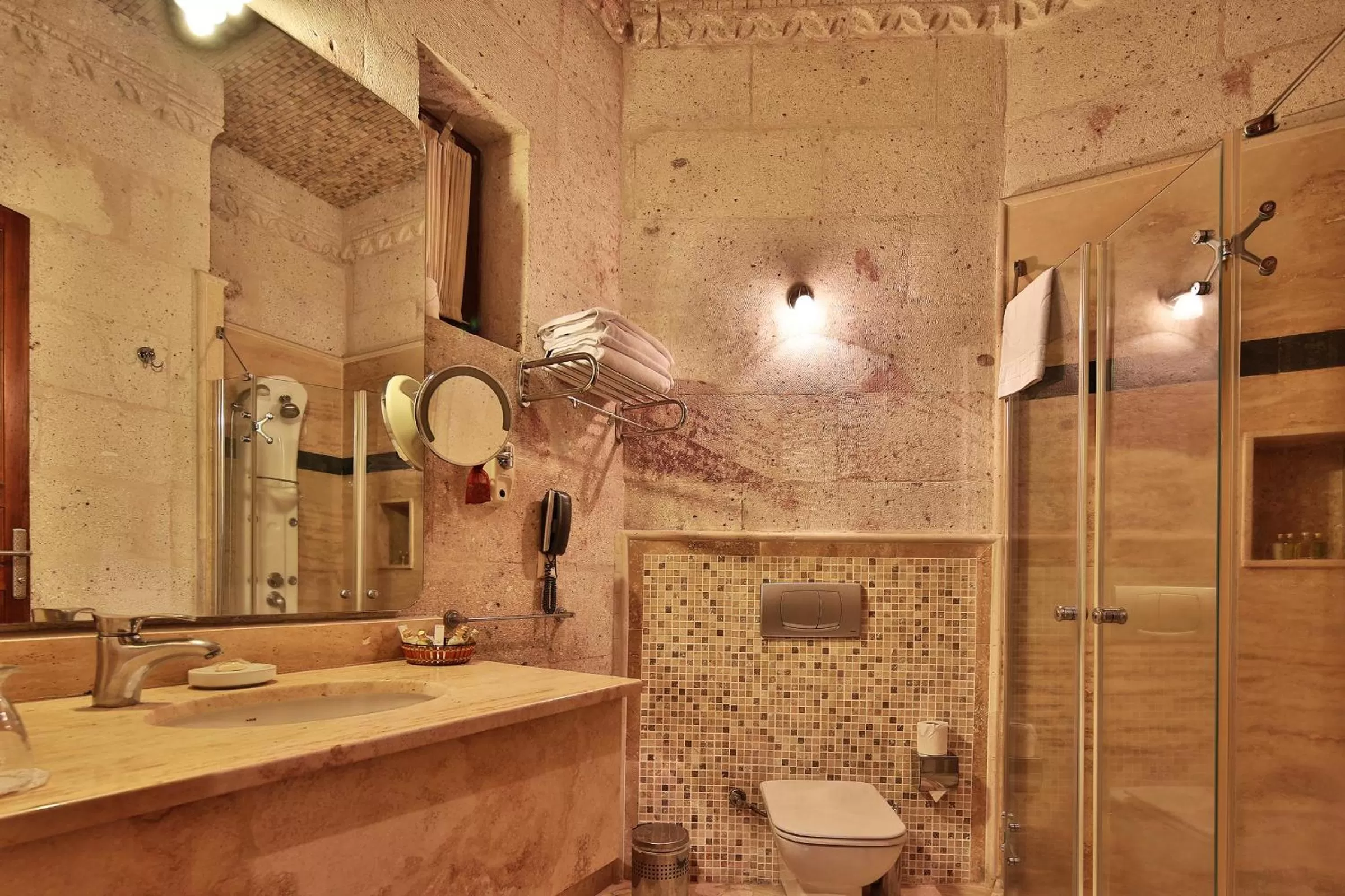 Junior Suite in Cappadocia Cave Suites