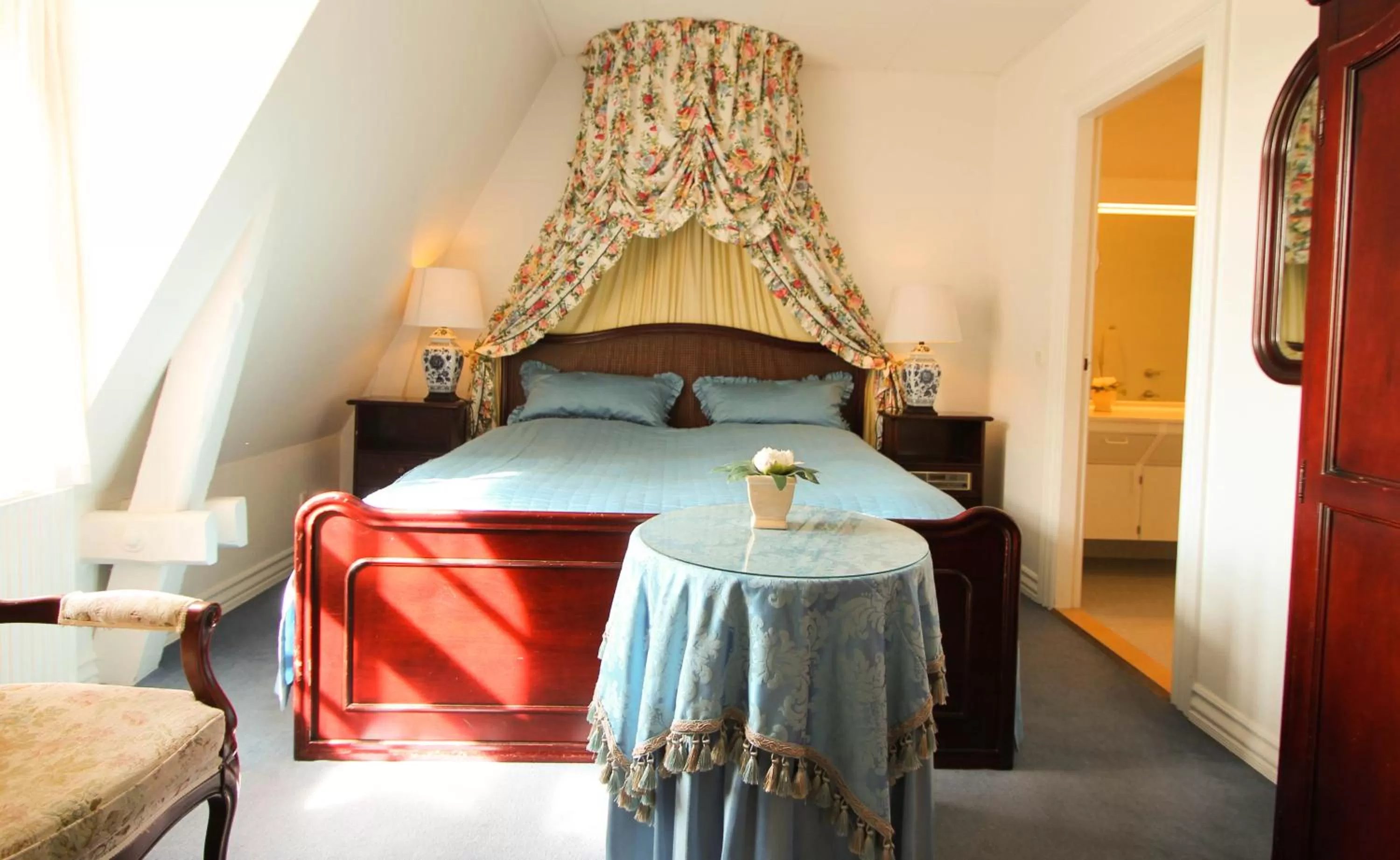 Bed in Sophiendal Manor