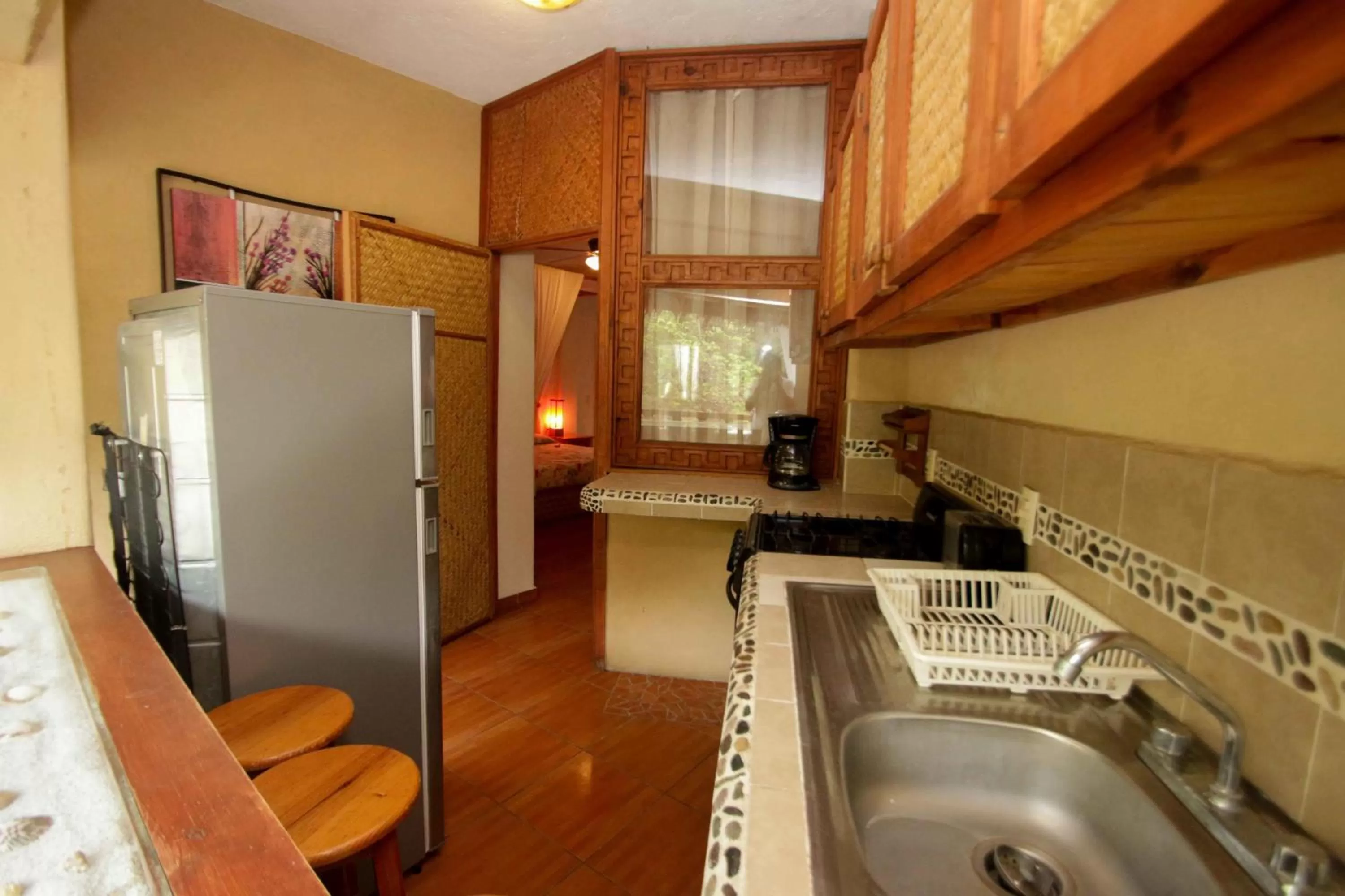 Balcony/Terrace, Kitchen/Kitchenette in Hotel Villas Las Azucenas