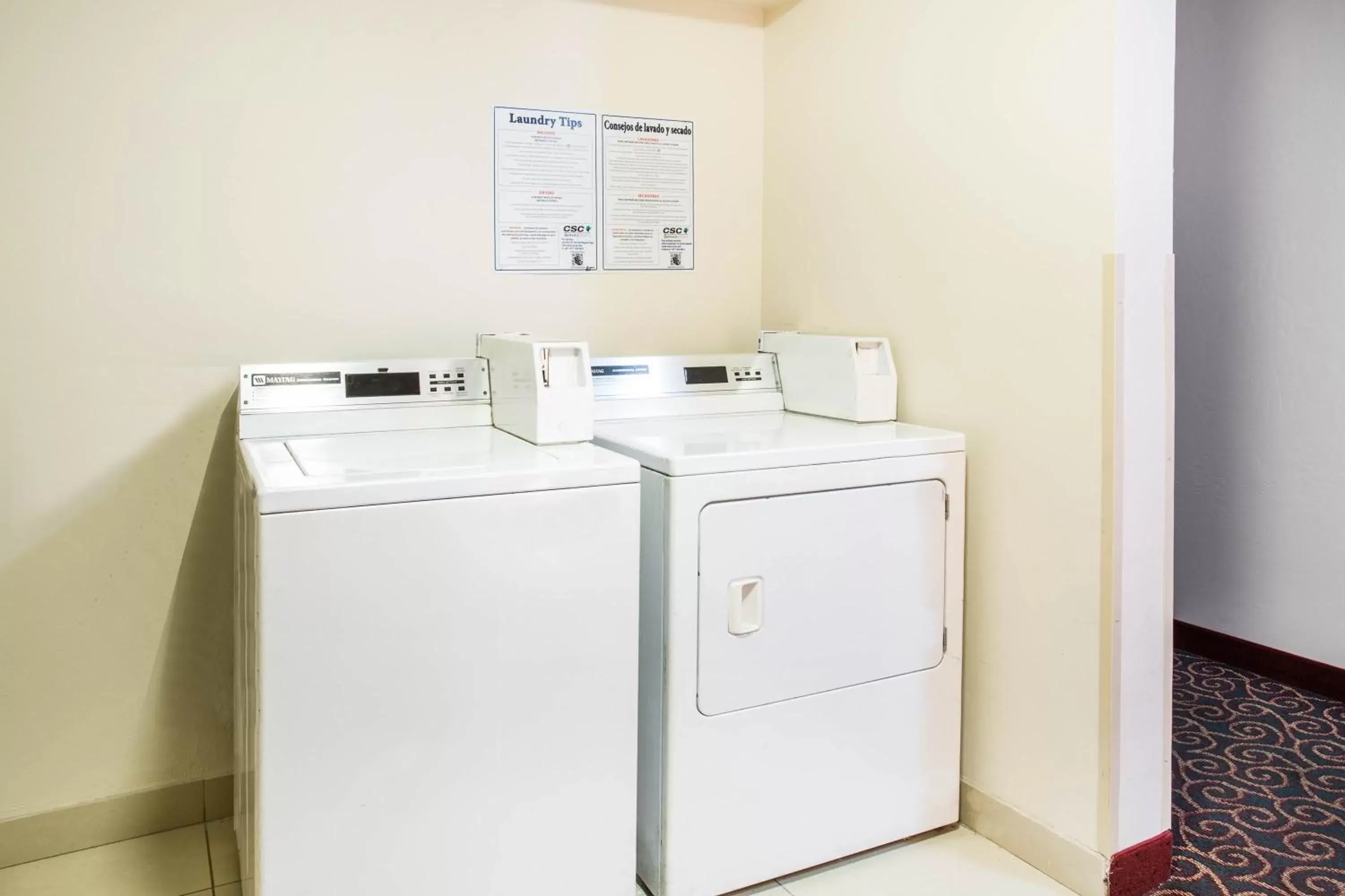 laundry, Kitchen/Kitchenette in Days Inn by Wyndham Phoenix North