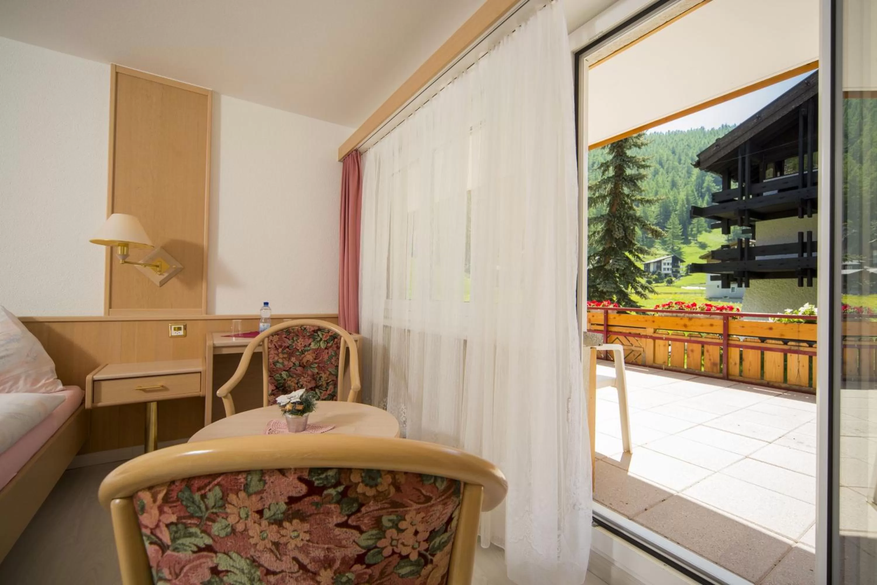 Photo of the whole room in Wellness- und Schneesporthotel Christiania