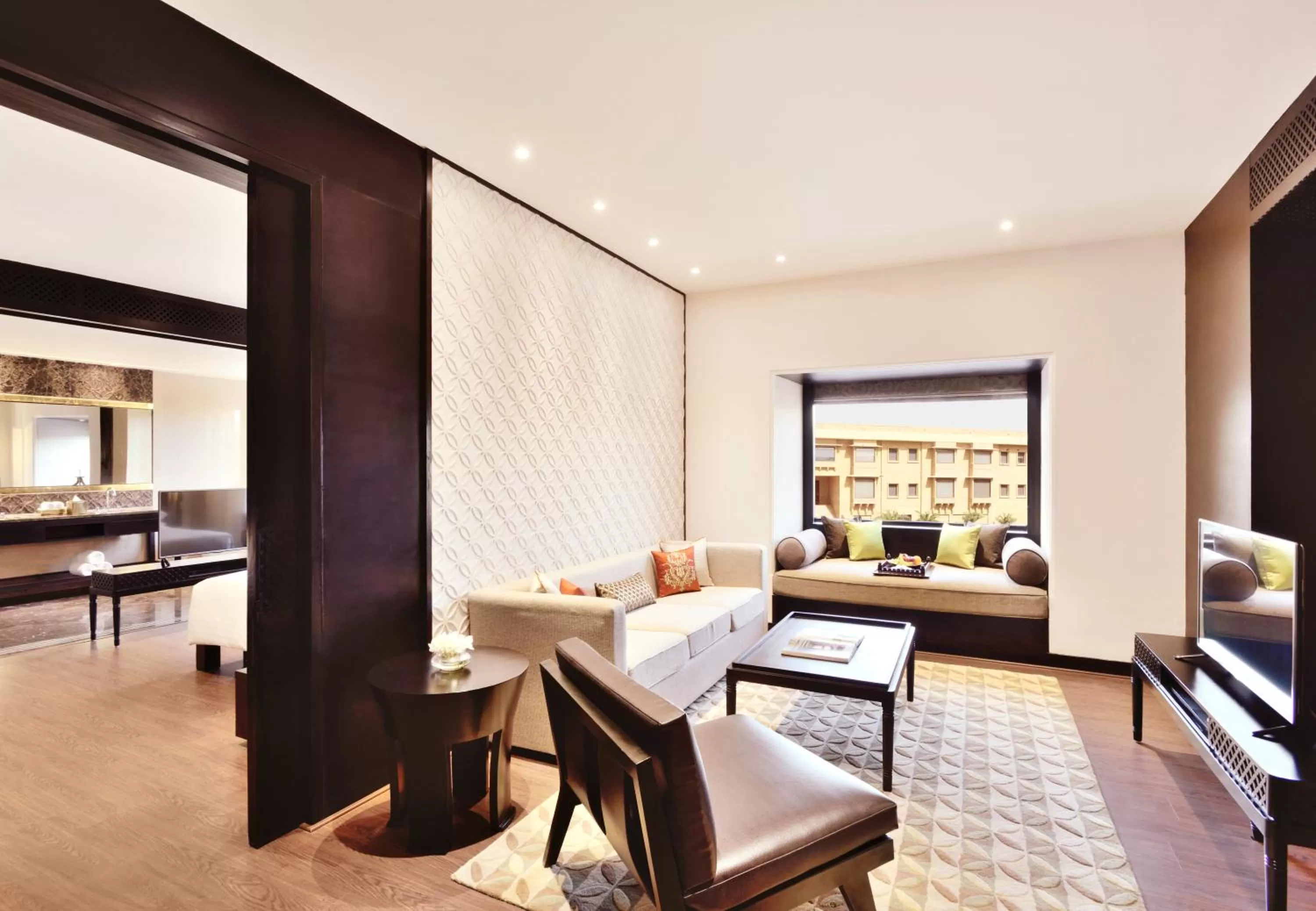 Bed in Jaisalmer Marriott Resort & Spa