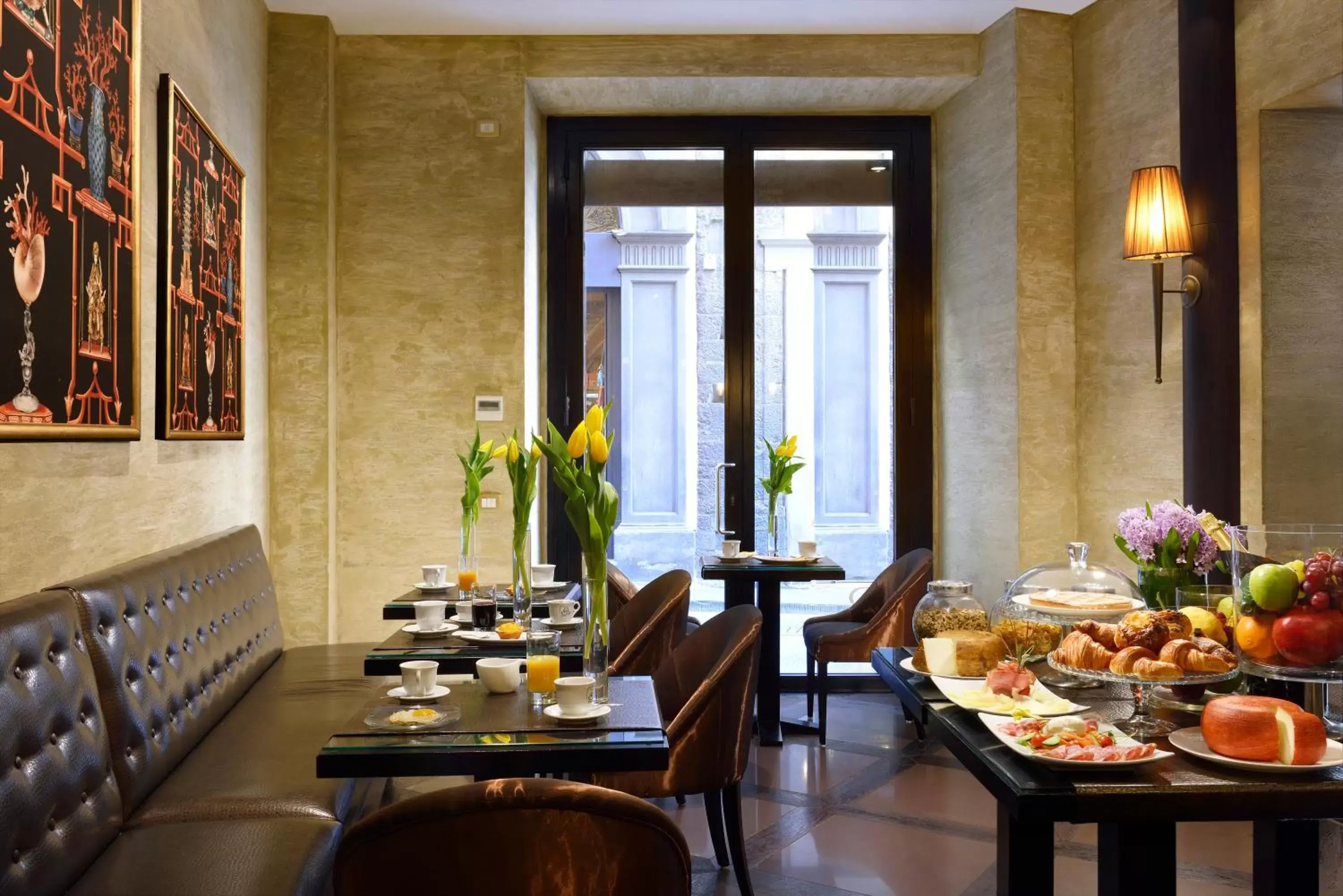 Breakfast, Restaurant/Places to Eat in San Firenze Suites & Spa