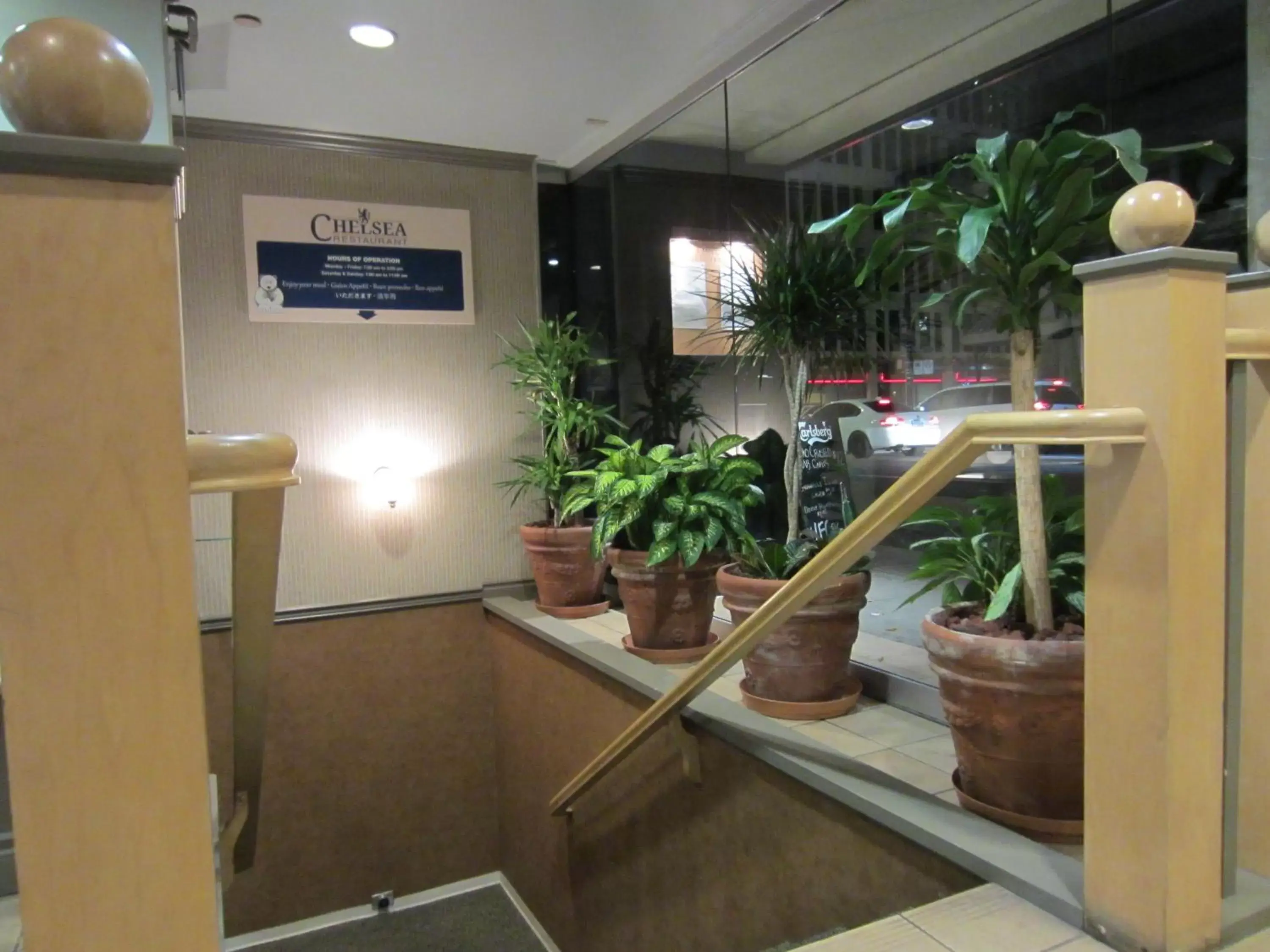 Lobby or reception in Days Inn by Wyndham Vancouver Downtown