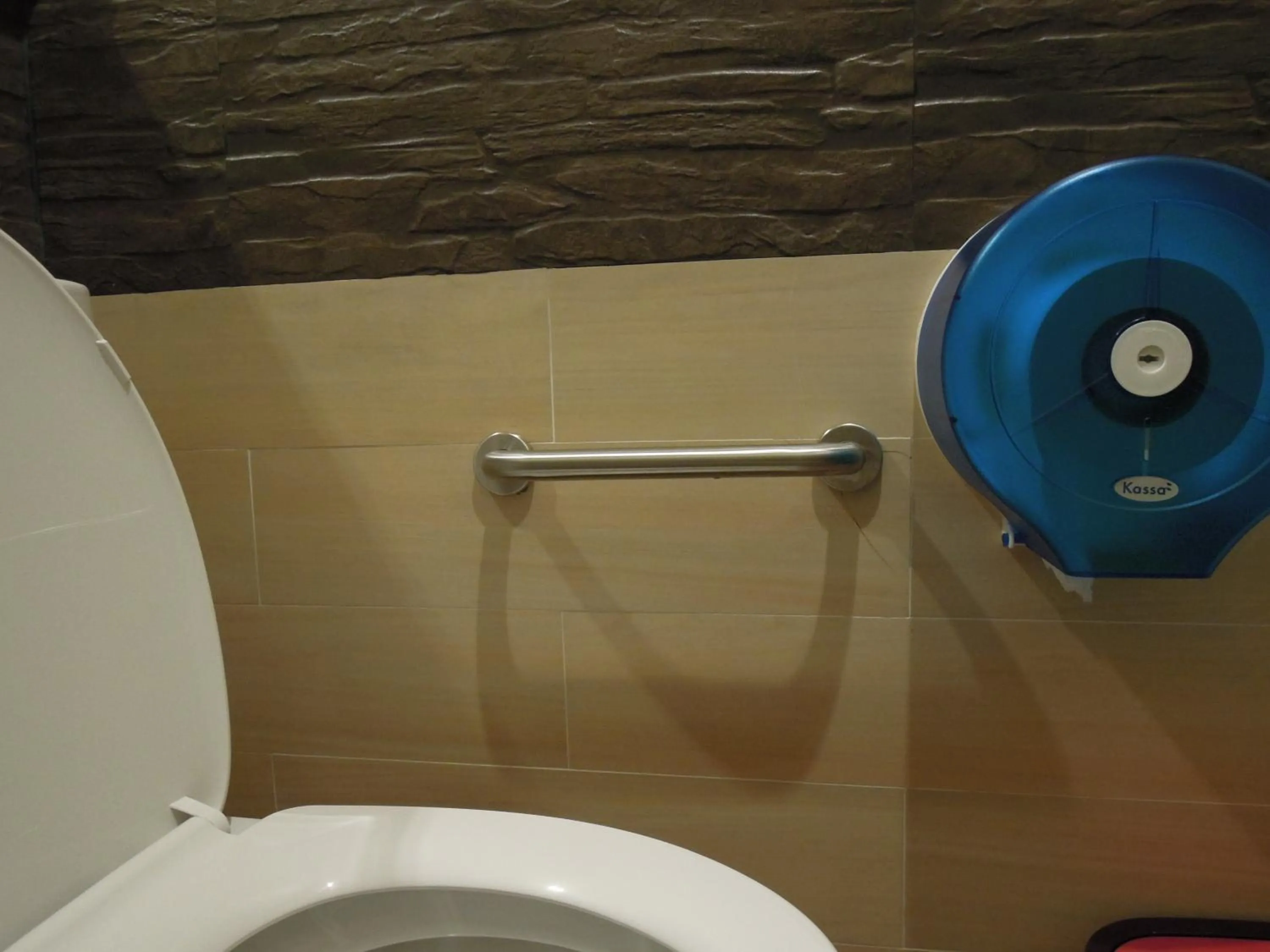 Area and facilities in Tee Pak Dee Resident Phuket