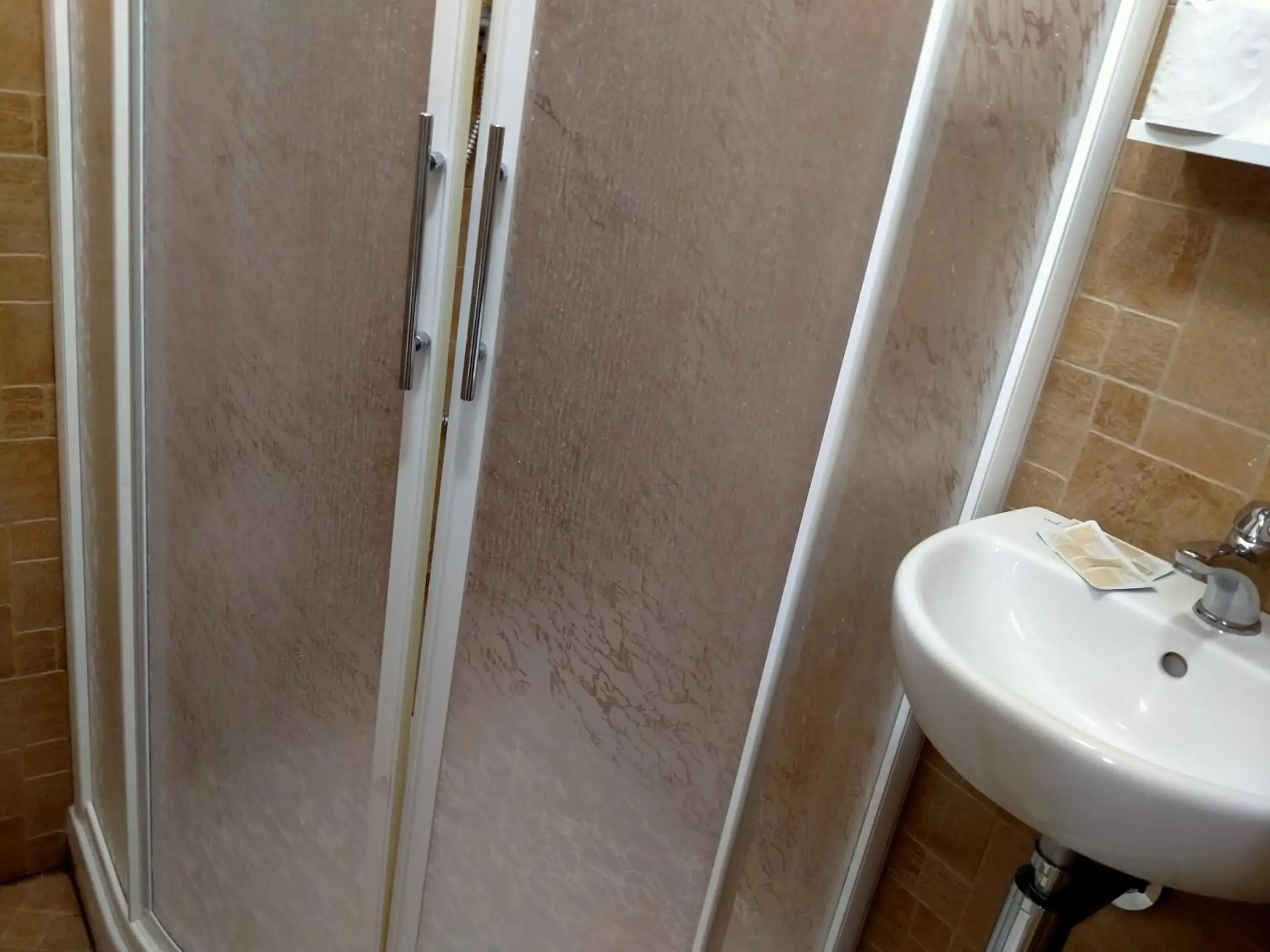 Shower, Bathroom in Hotel Ristorante Miramare