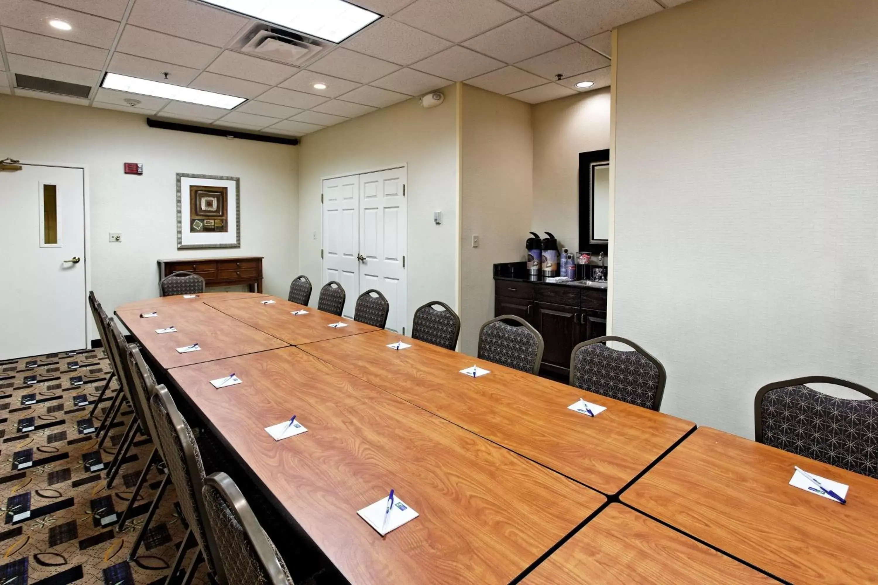 Meeting/conference room in Country Inn & Suites by Radisson, Evansville, IN