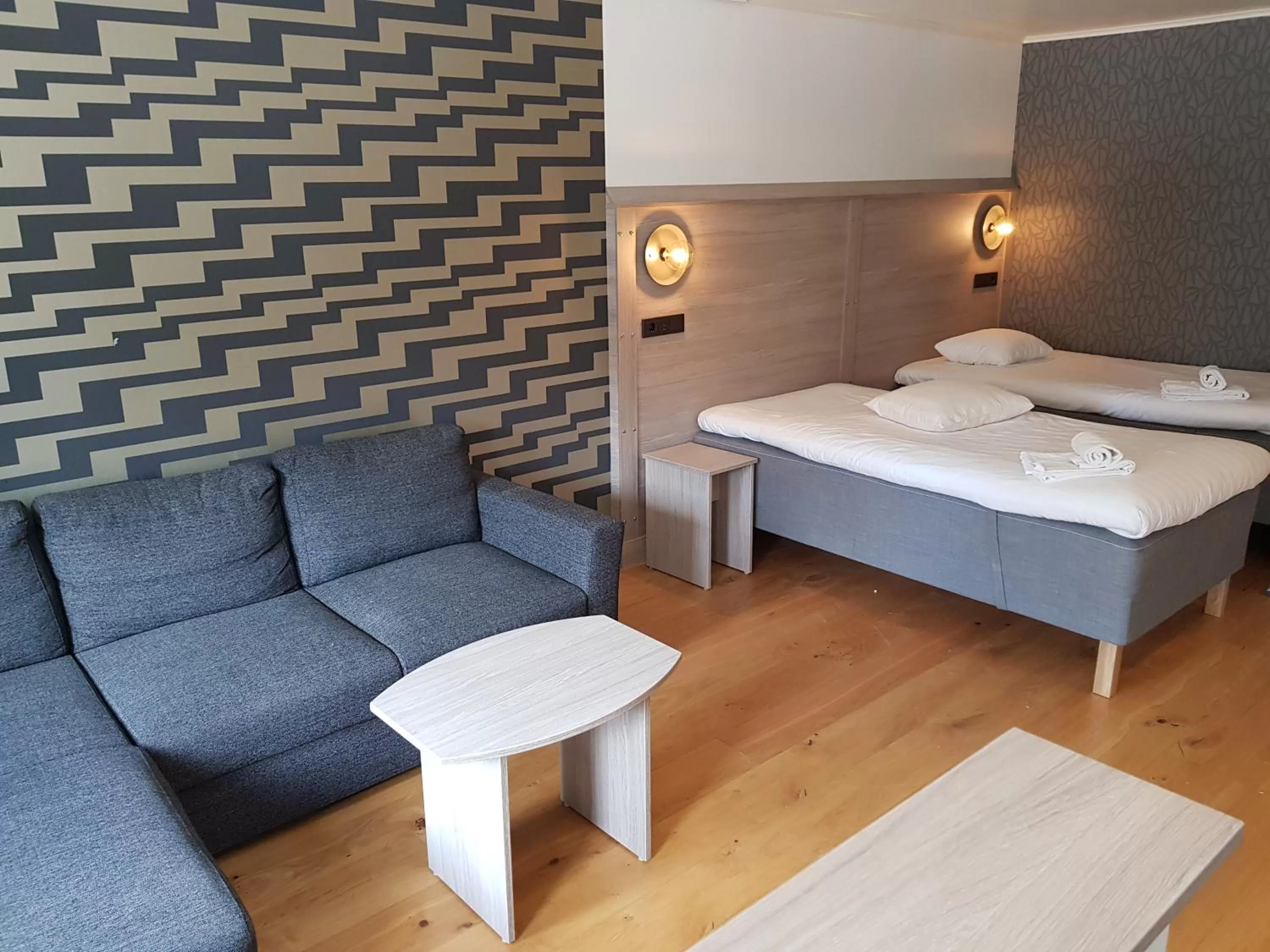 Bed in Hotell Stinsen