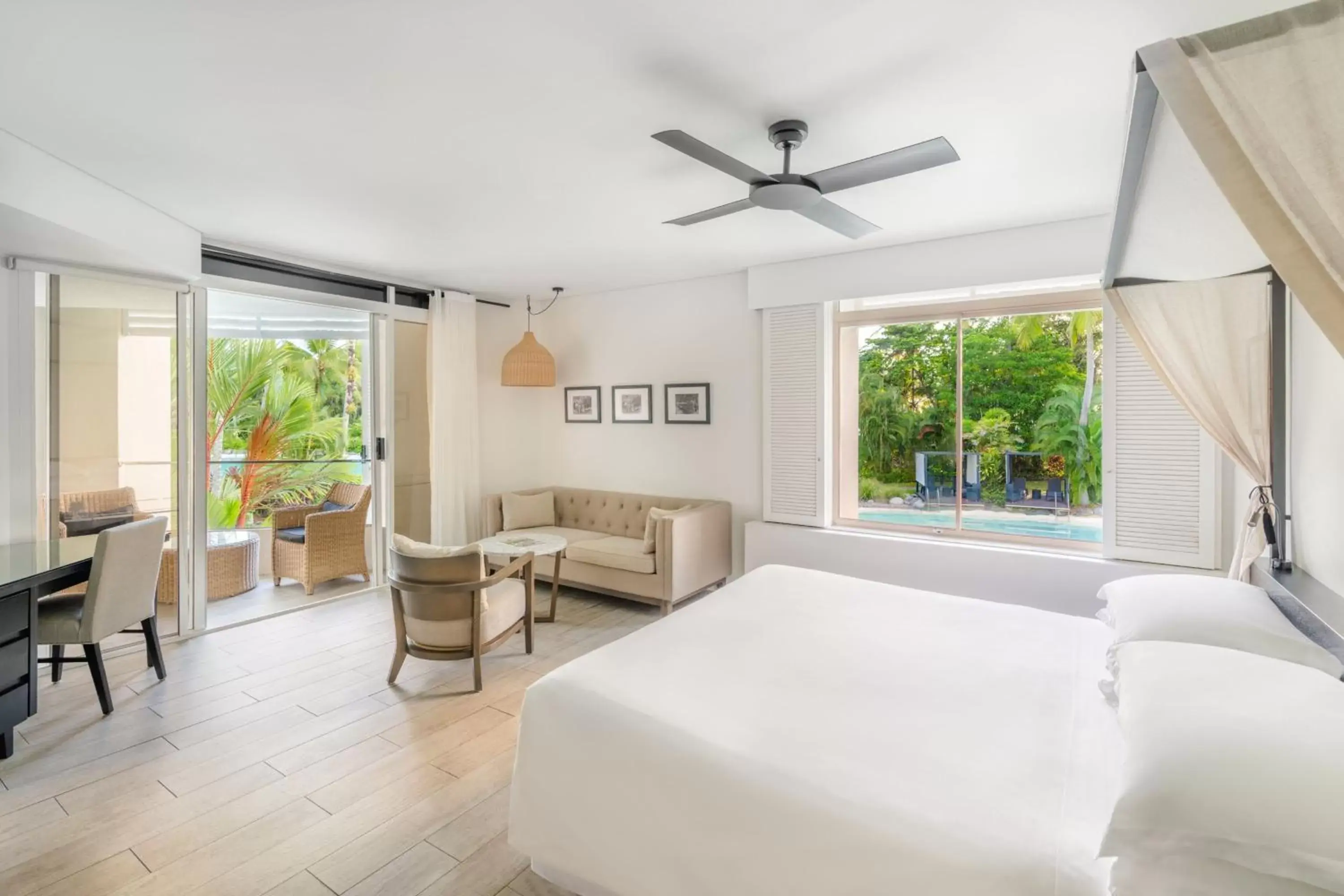 Photo of the whole room, View in Sheraton Grand Mirage Resort, Port Douglas