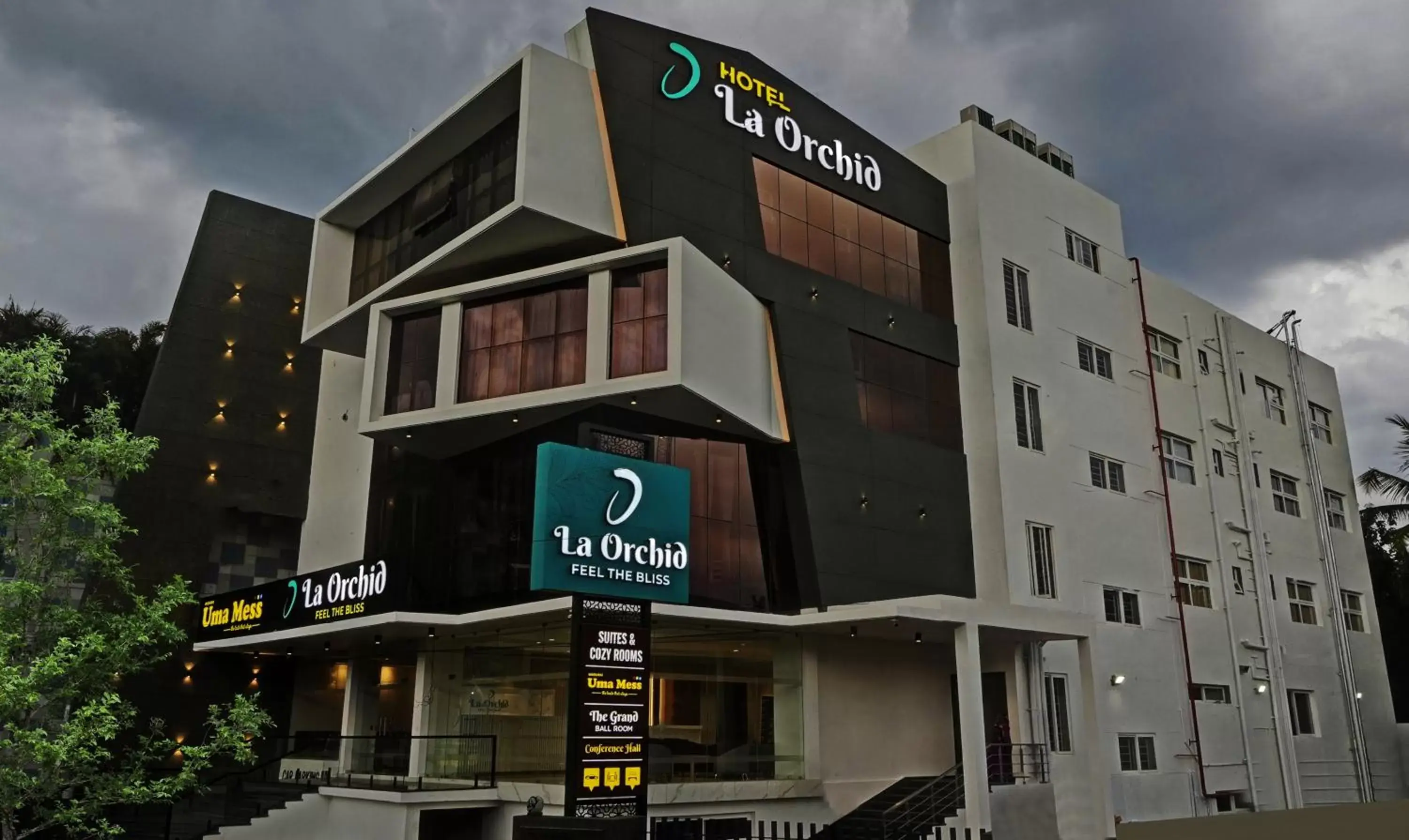 Property building in Treebo Premium La Orchid, Big Temple Property building in Treebo Premium La Orchid, Big Temple