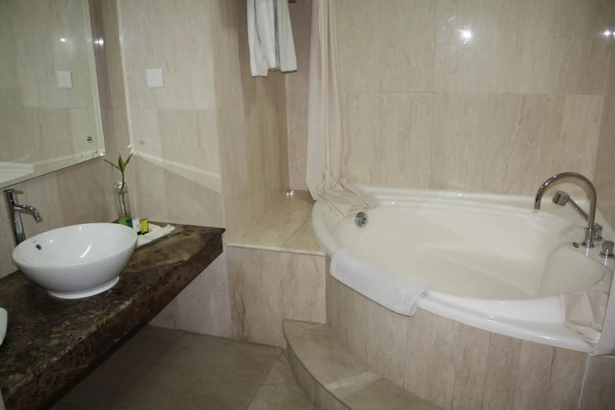 Bathroom in Grand Pasundan Convention Hotel