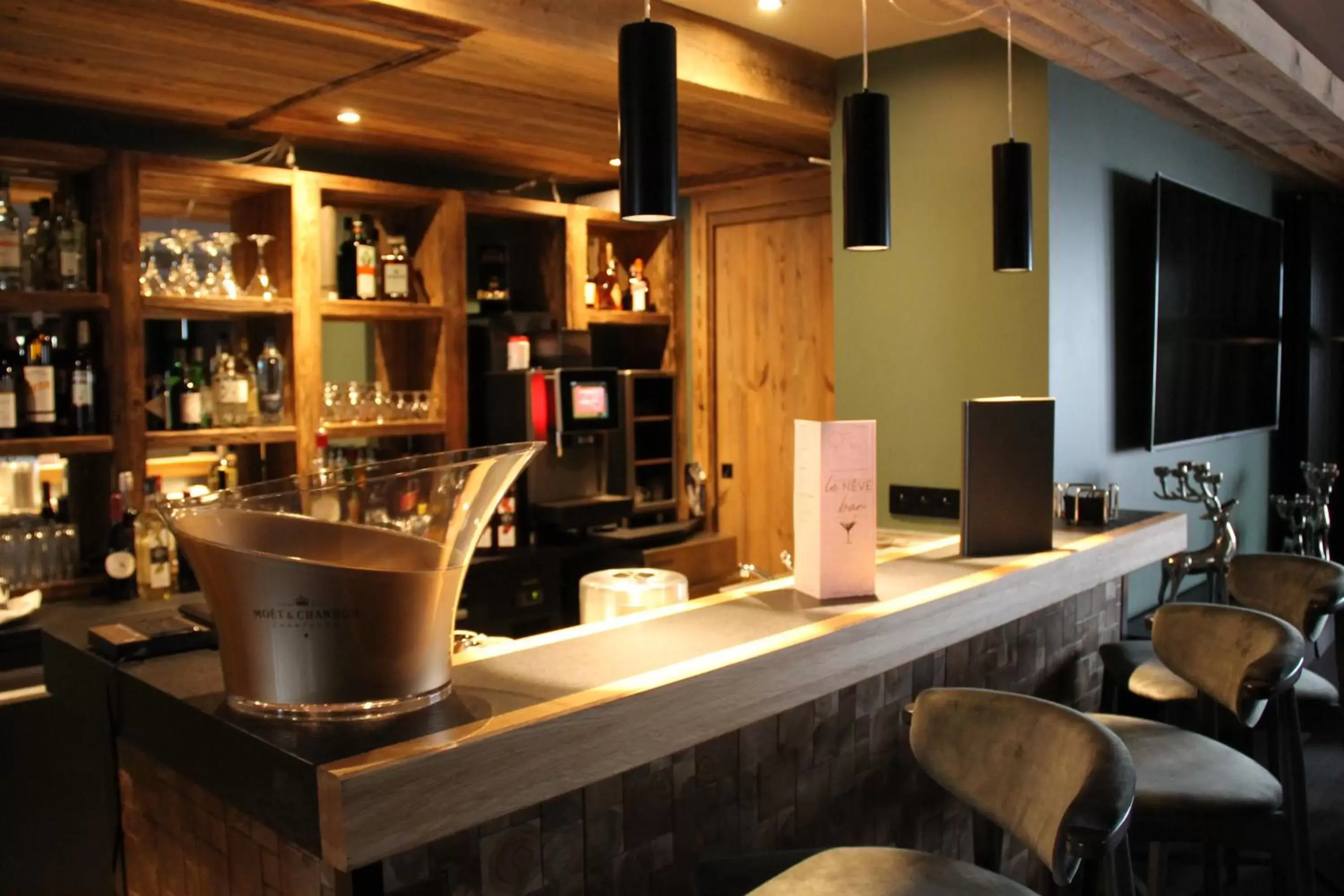 Lounge/Bar in Hotel MONT-BLANC VAL D'ISERE