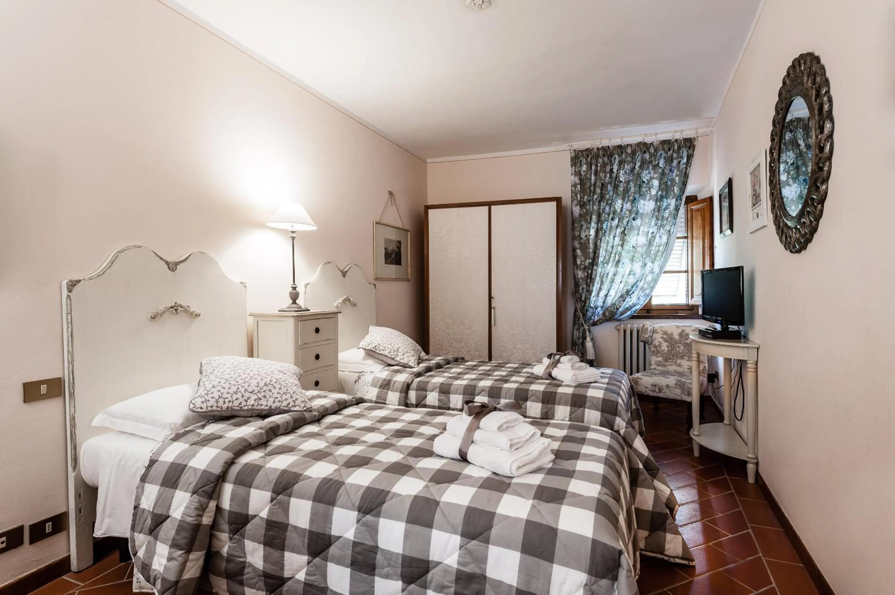 Bedroom, Bed in Giardino della Pieve Relais- Adult Only