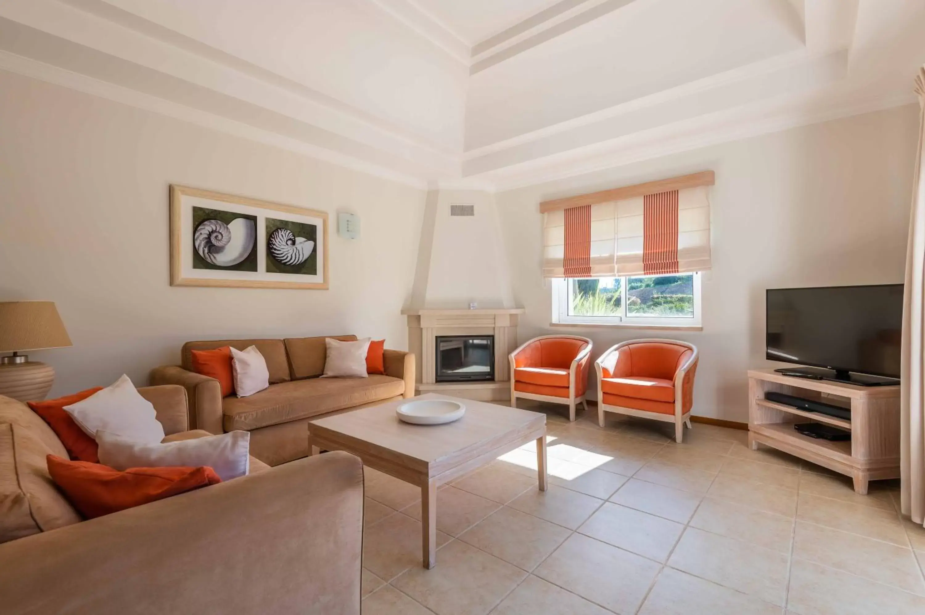 Living room, Seating Area in Vale d'Oliveiras Quinta Resort & Spa