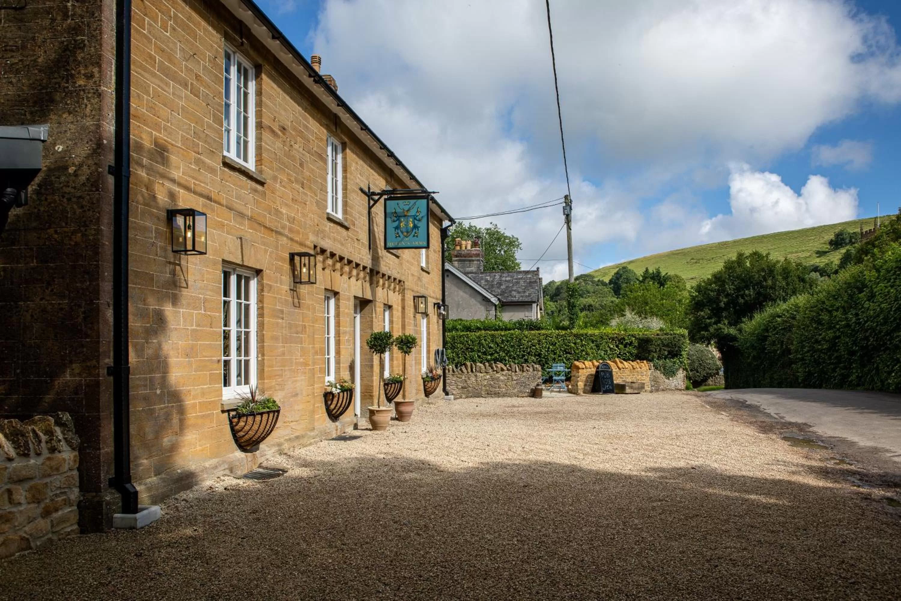 Property Building in The Queens Arms