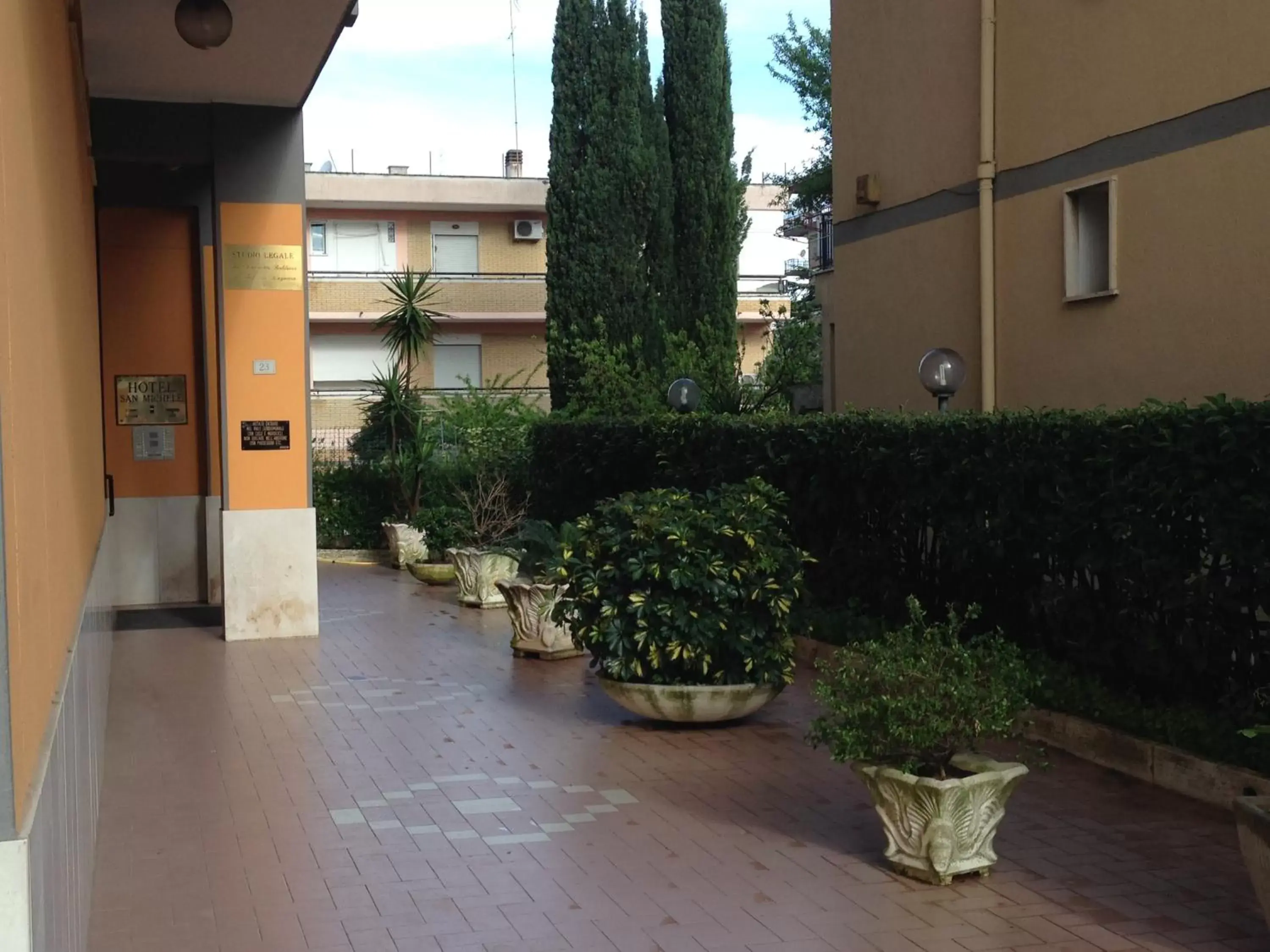 Facade/entrance, Property Building in Hotel San Michele