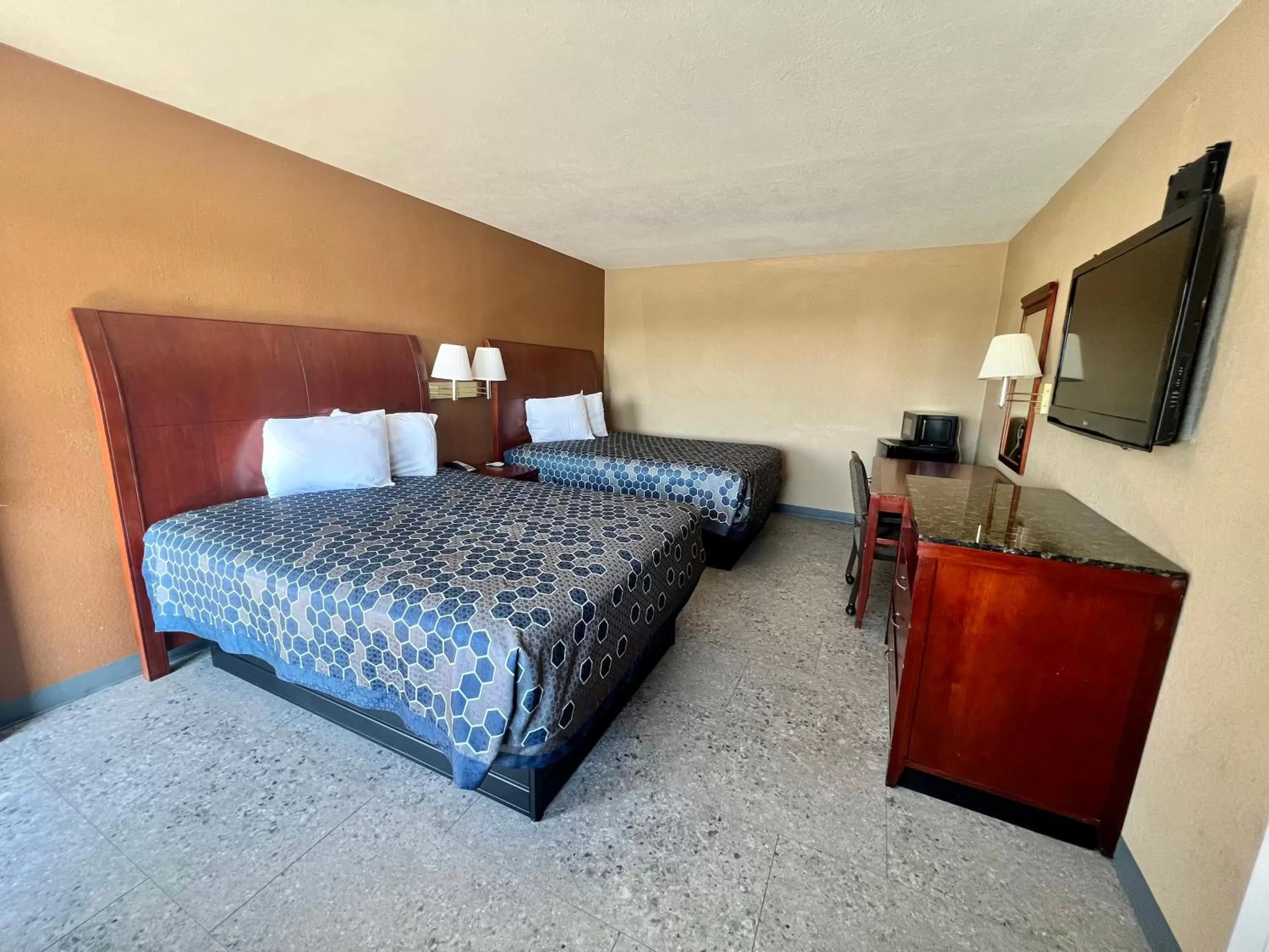 Double Room in THE COUNTRY CORNER INN