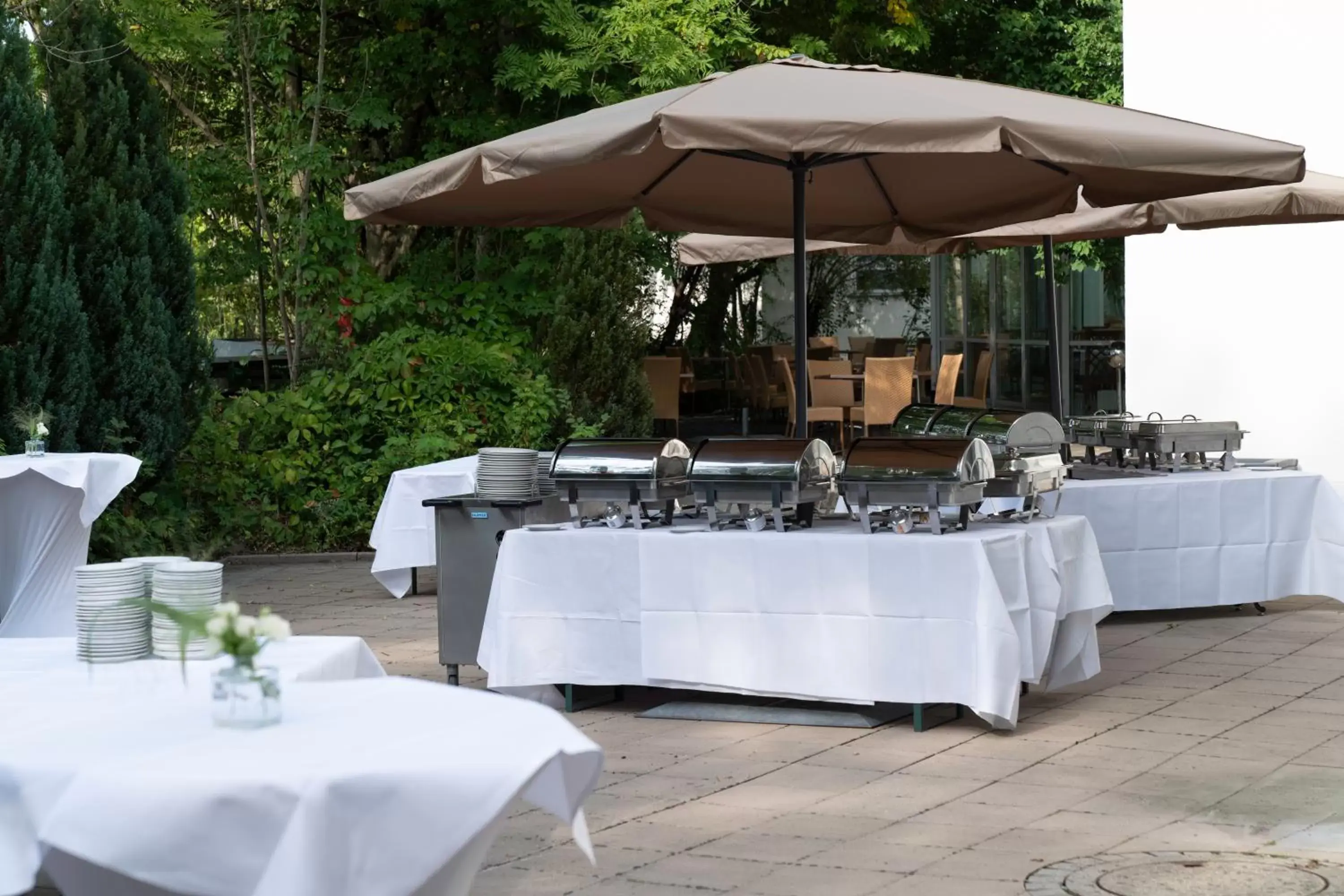 Patio, Restaurant/Places to Eat in Albhotel Fortuna