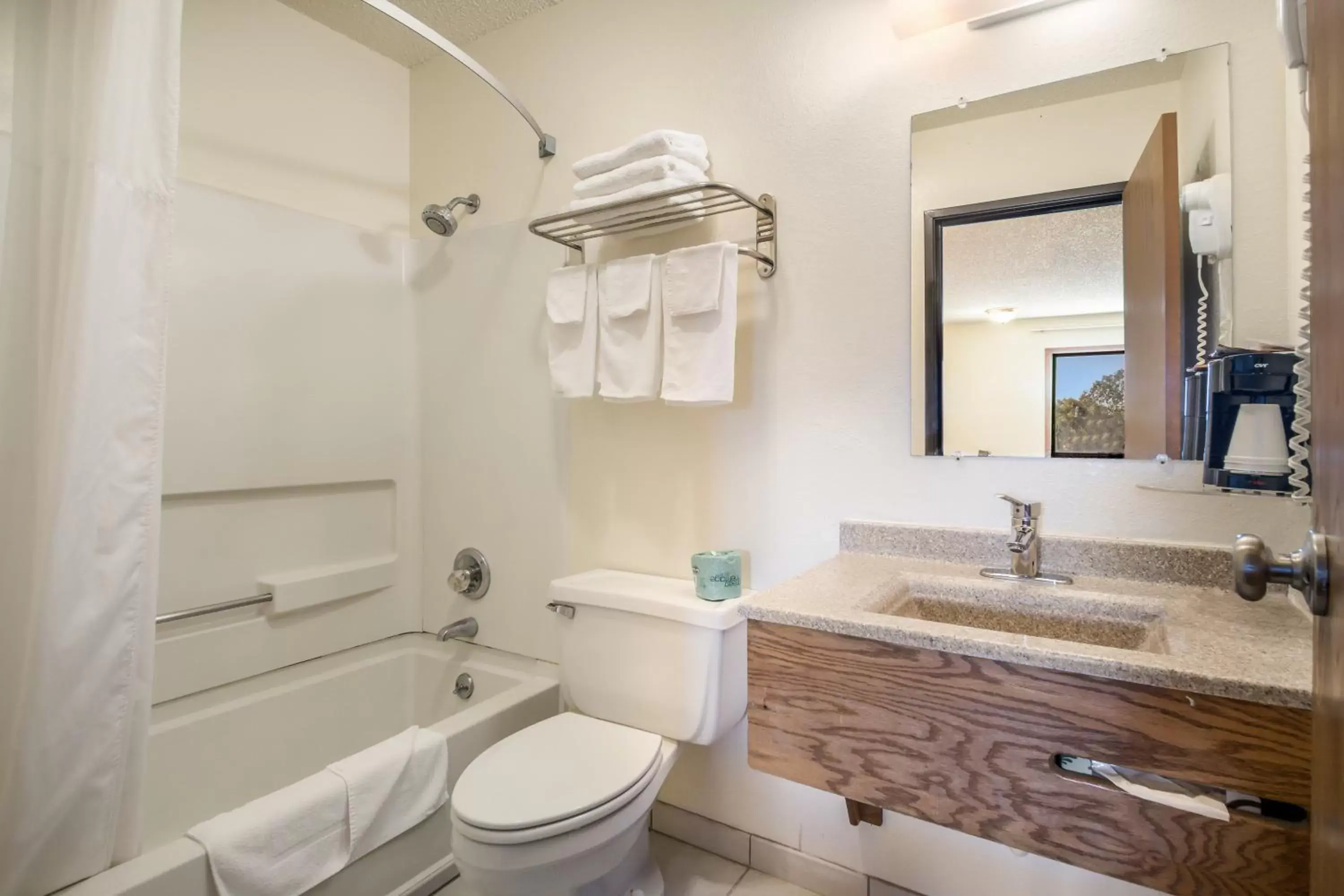 Bathroom in Americas Best Value Inn & Suites Harrisonville