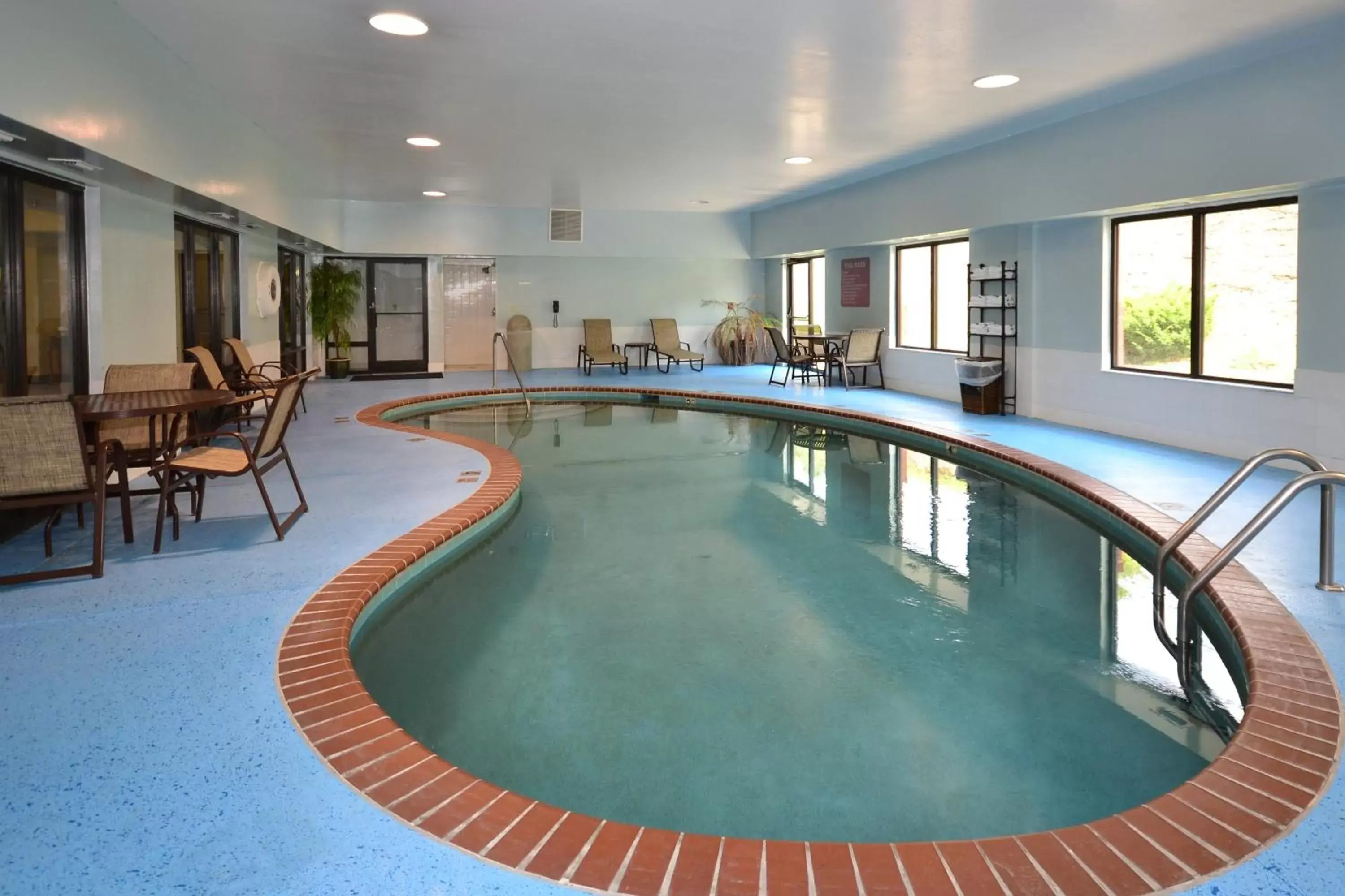Swimming Pool in Holiday Inn Express Dublin, an IHG Hotel