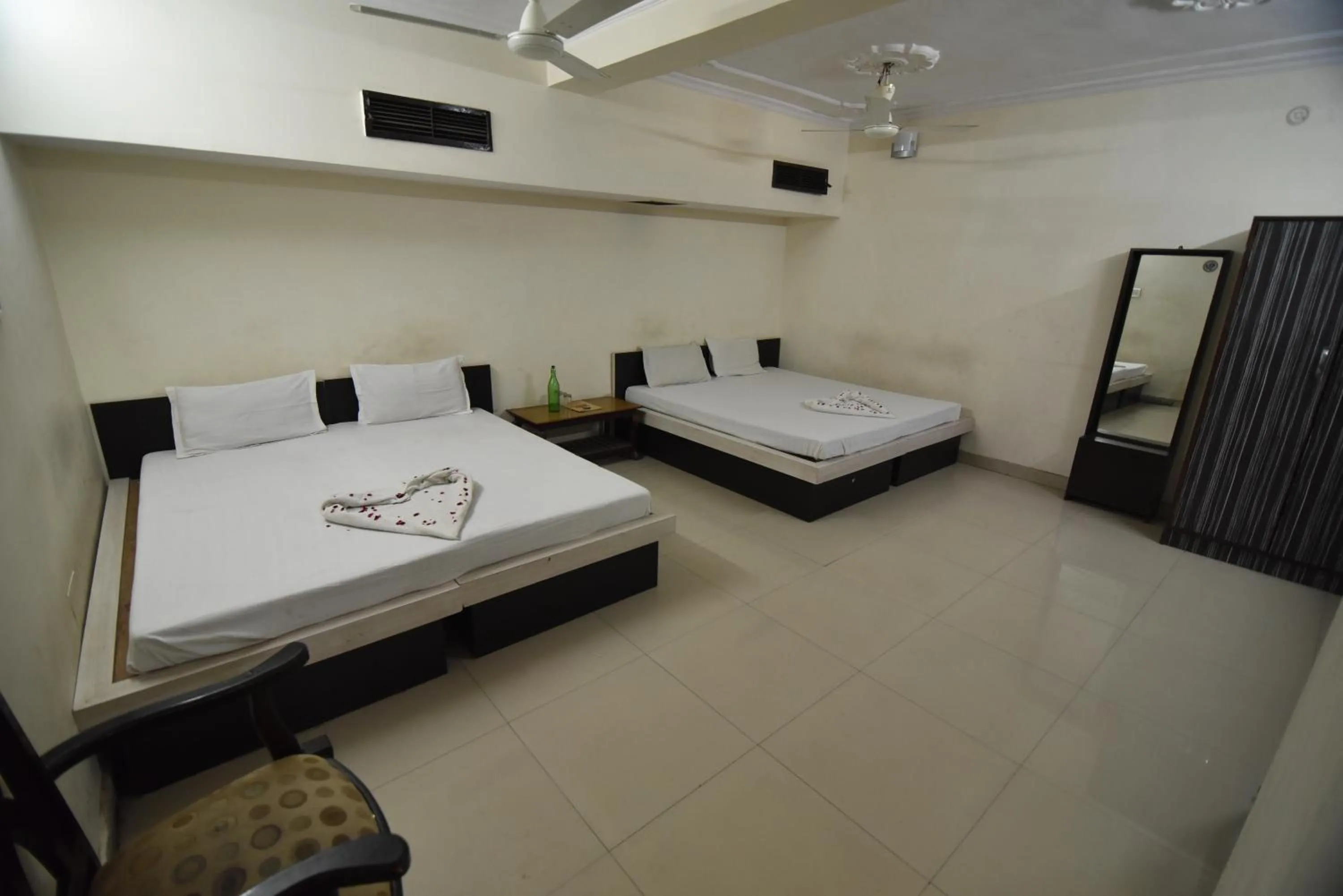 Photo of the whole room, Bed in Hotel Vaishnavi