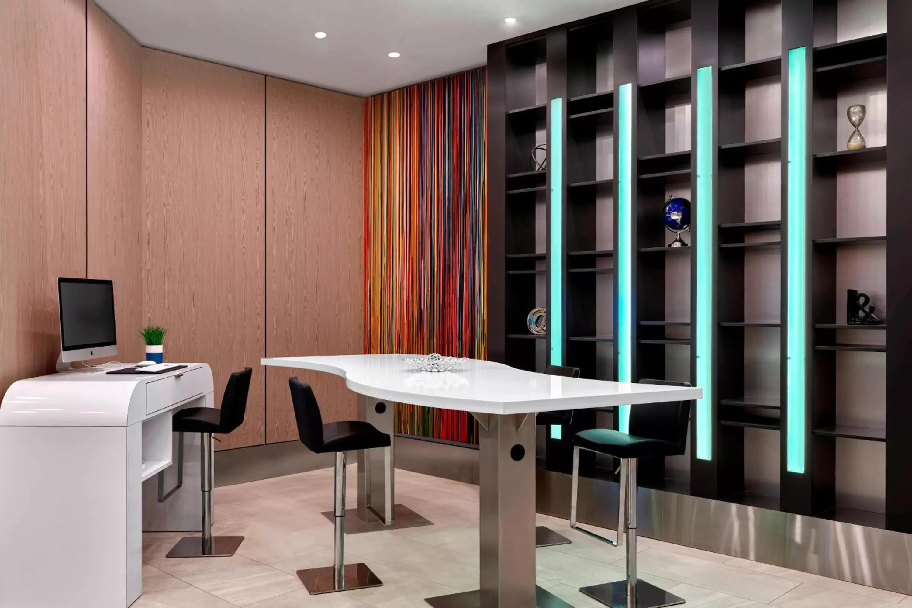 Business facilities in Delta Hotels by Marriott Edmonton Centre Suites