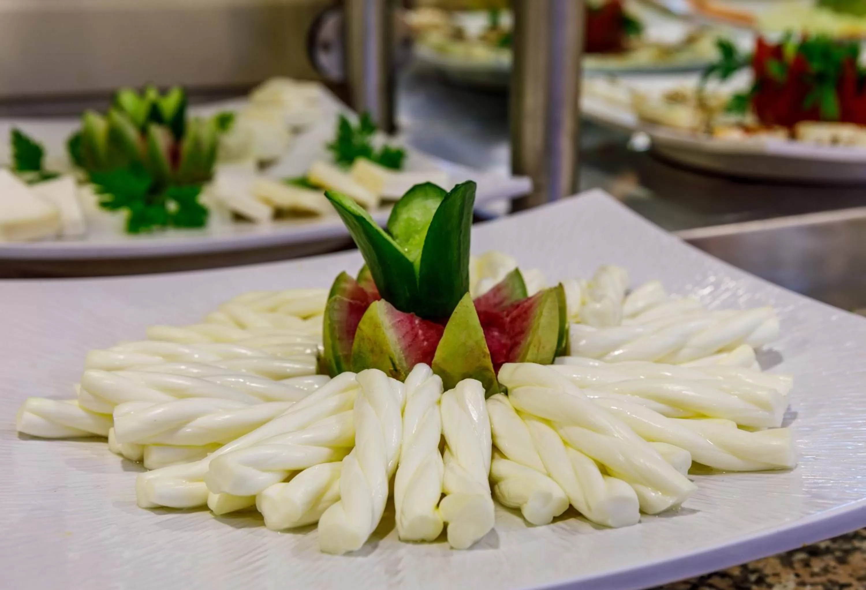 Food and drinks in Golden Crown Hotel