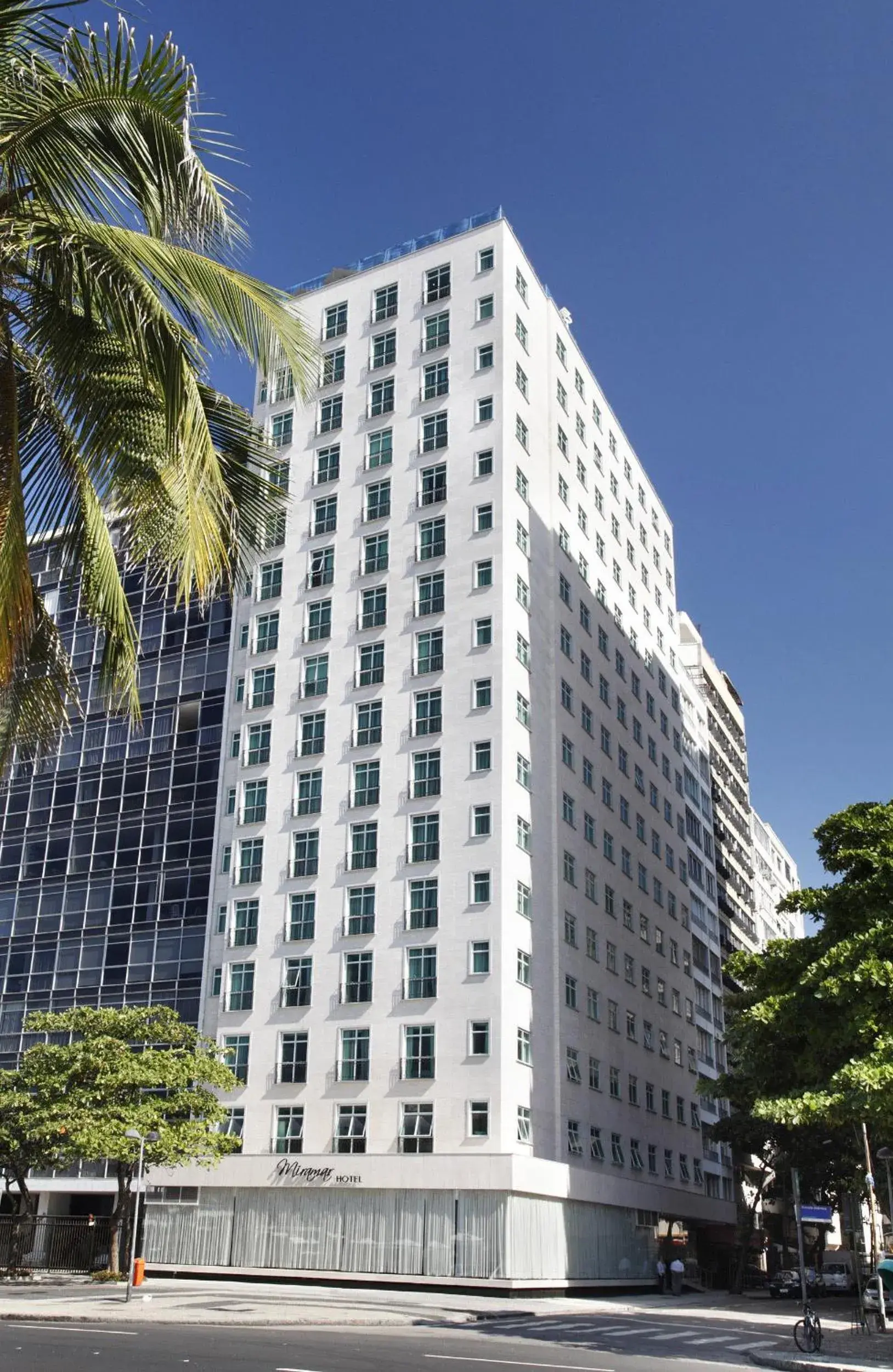 Facade/entrance, Property Building in Miramar Hotel By Windsor