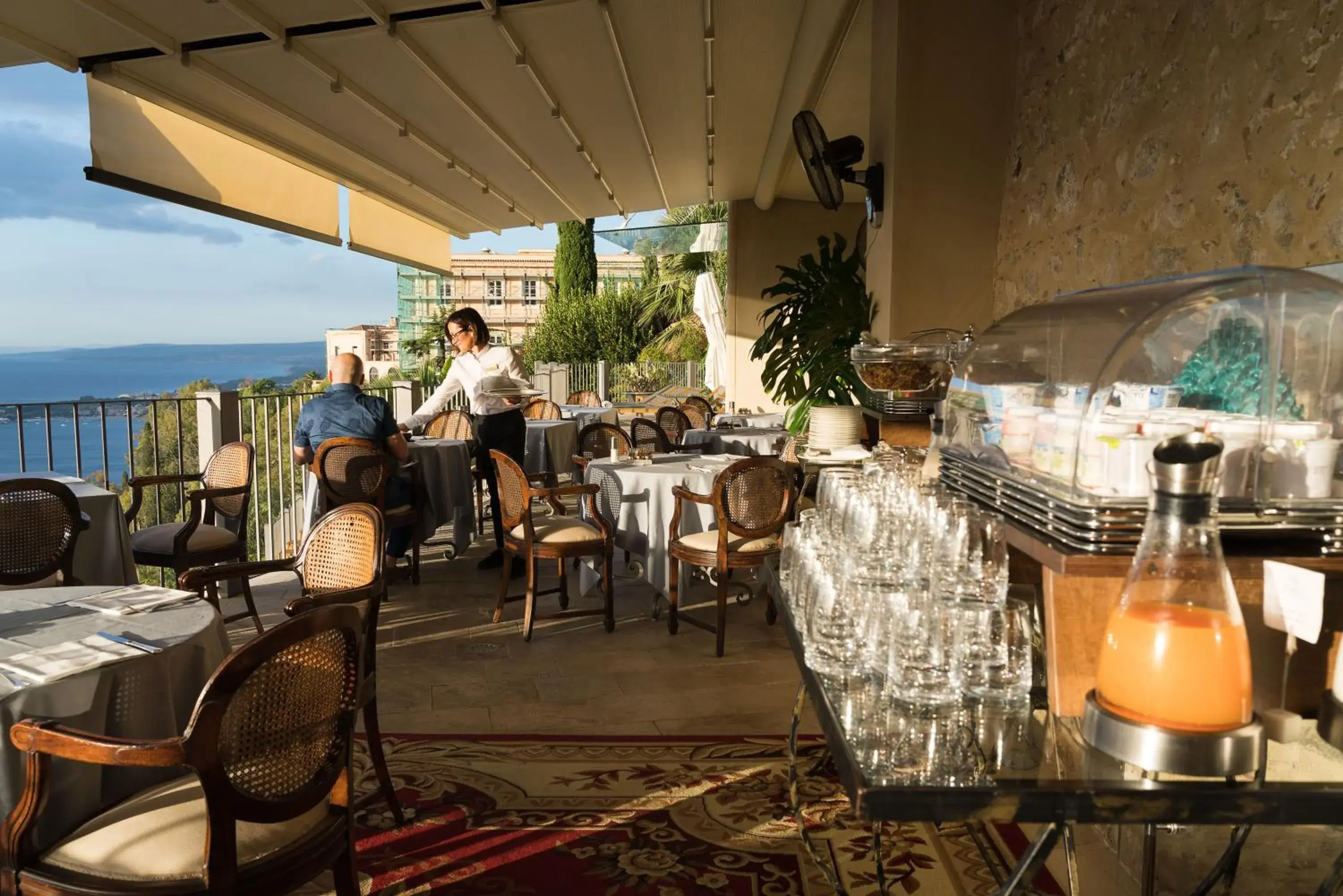 Restaurant/Places to Eat in Hotel Metropole Taormina