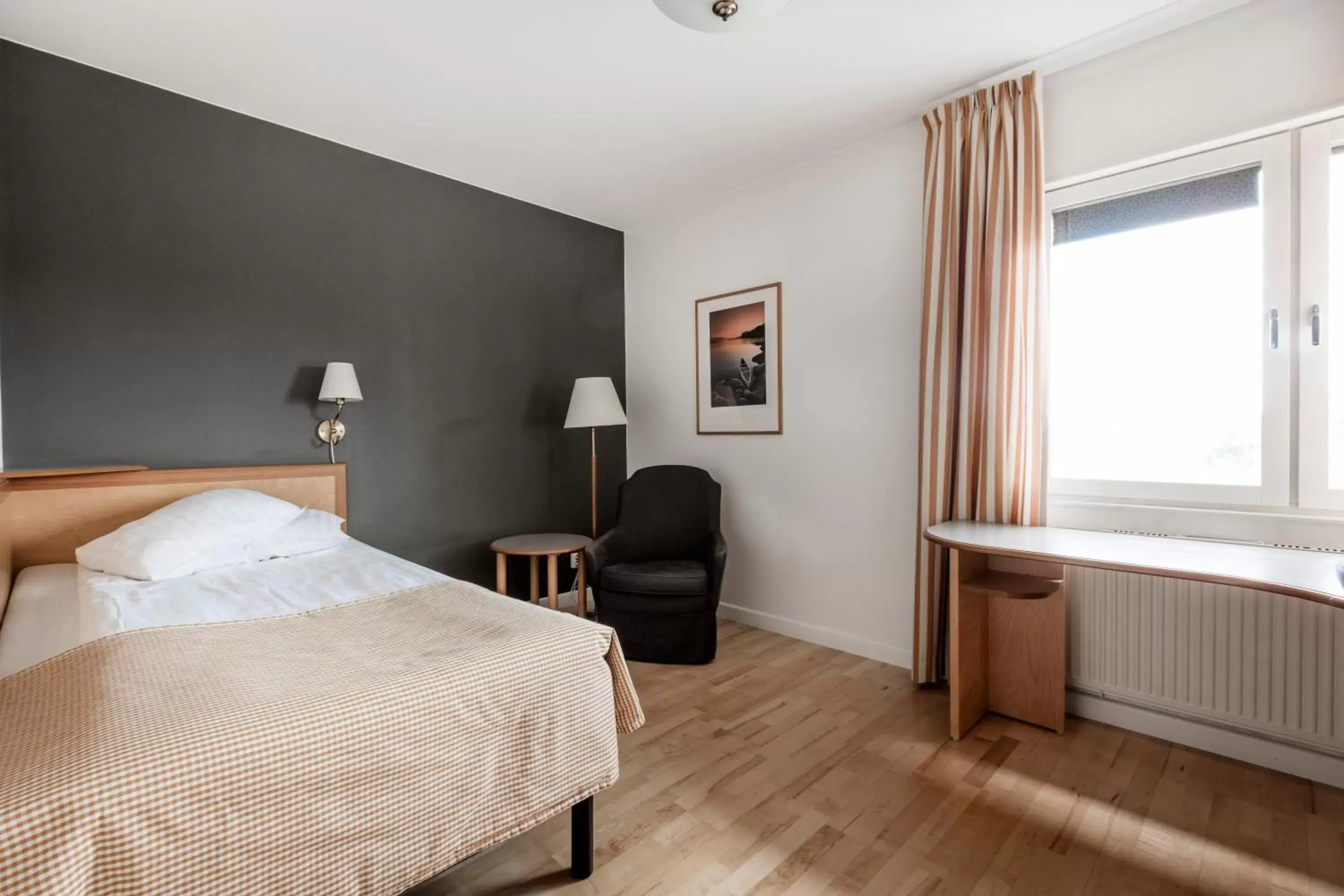 Day, Bed in Hotell Falköping, Sure Hotel Collection by Best Western