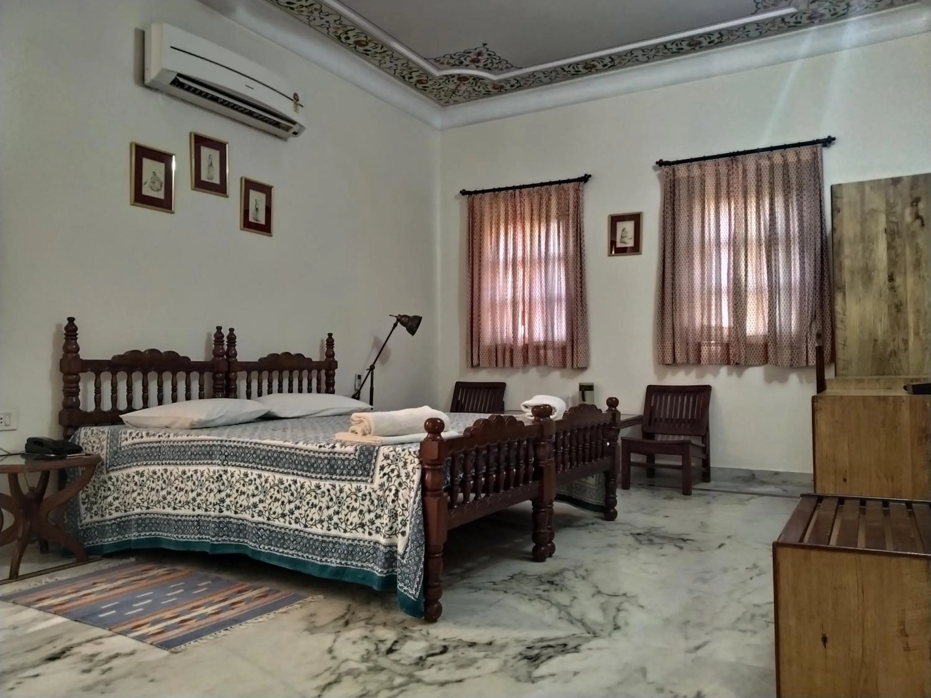 Bed in Anuraag Villa