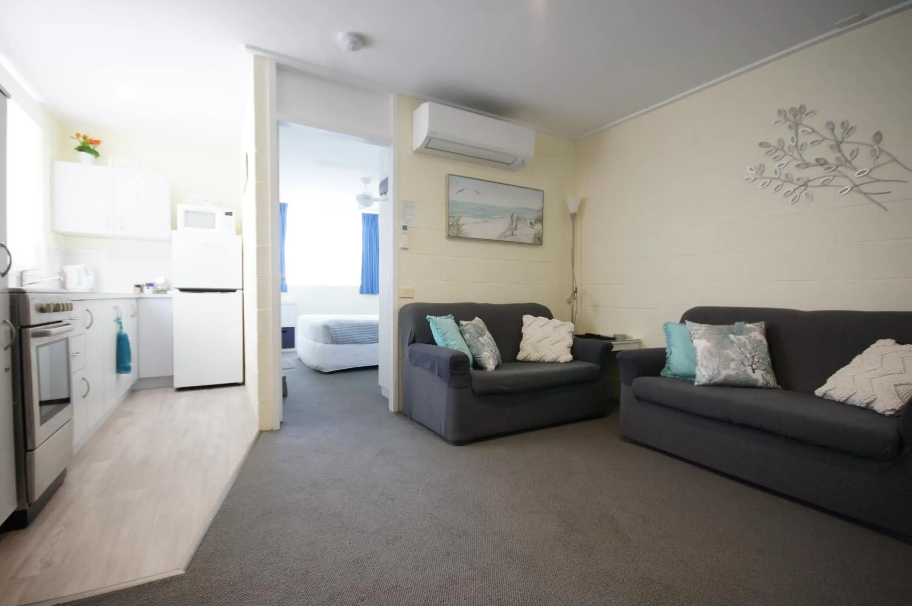 One-Bedroom Apartment (3 Adults) in Kalindo Merimbula One-Bedroom Apartment (3 Adults) in Kalindo Merimbula