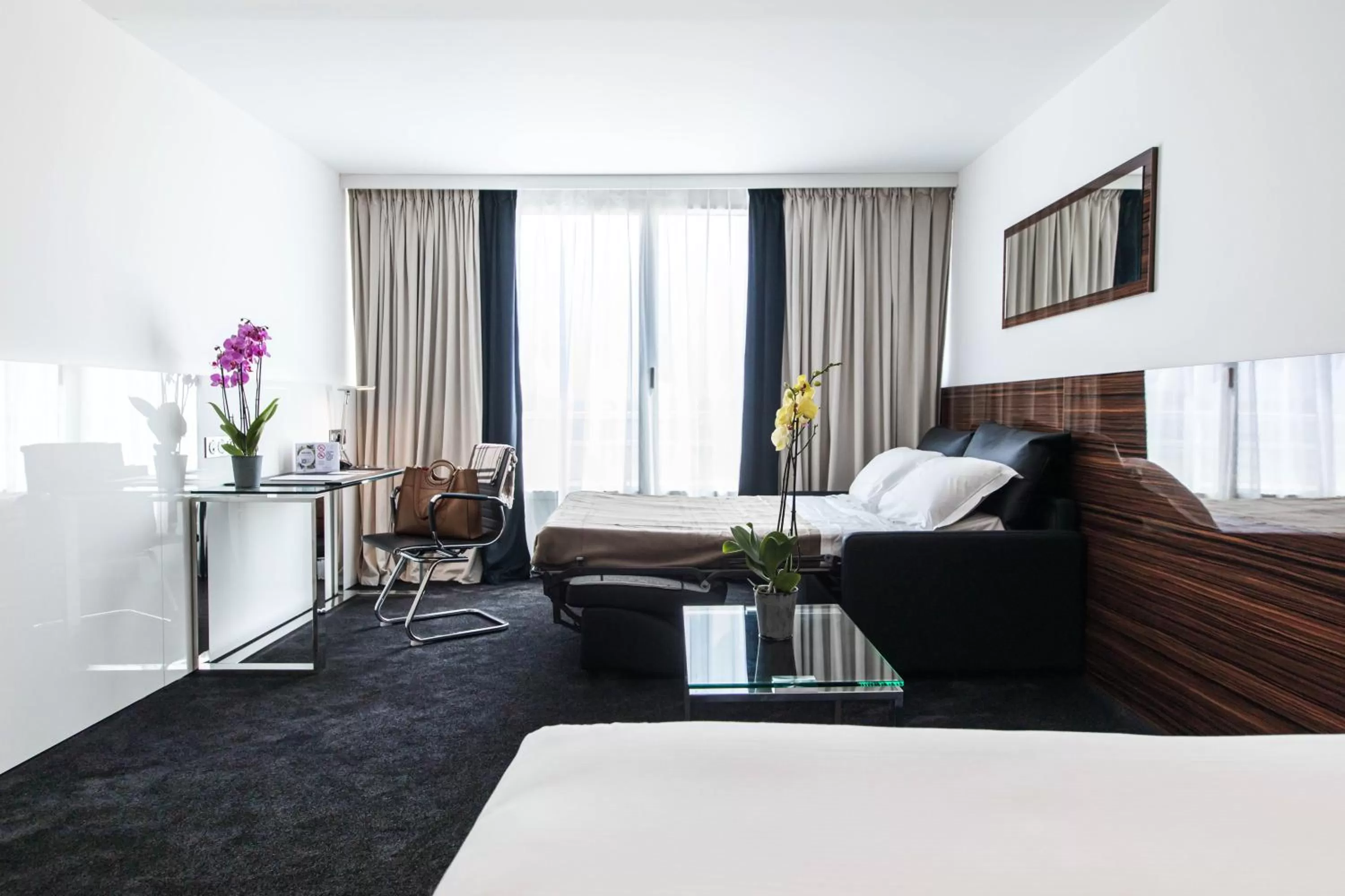 Bedroom, Bed in Westotel Tours Val de Loire