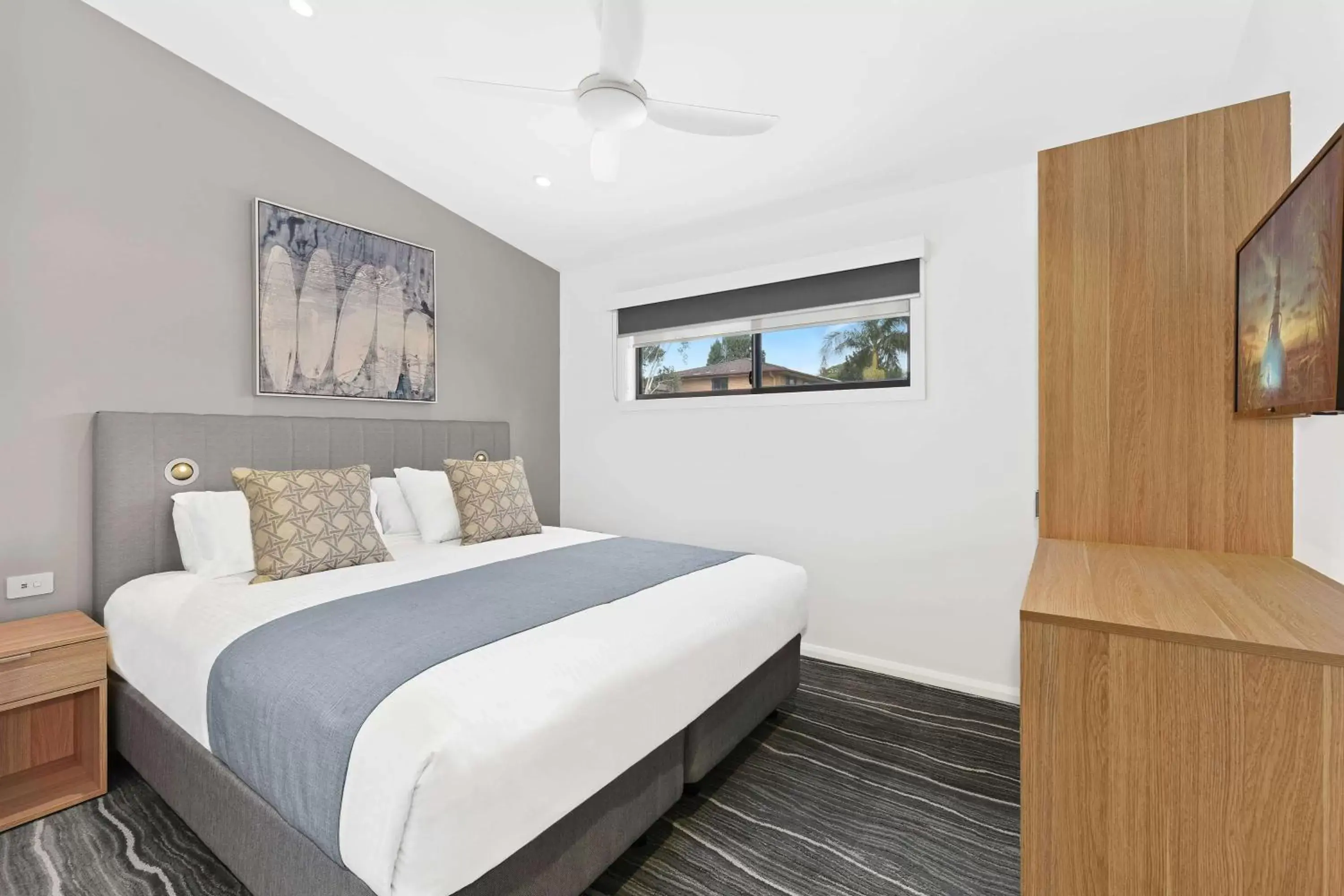 Photo of the whole room, Bed in Club Wyndham Flynns Beach, Trademark Collection by Wyndham