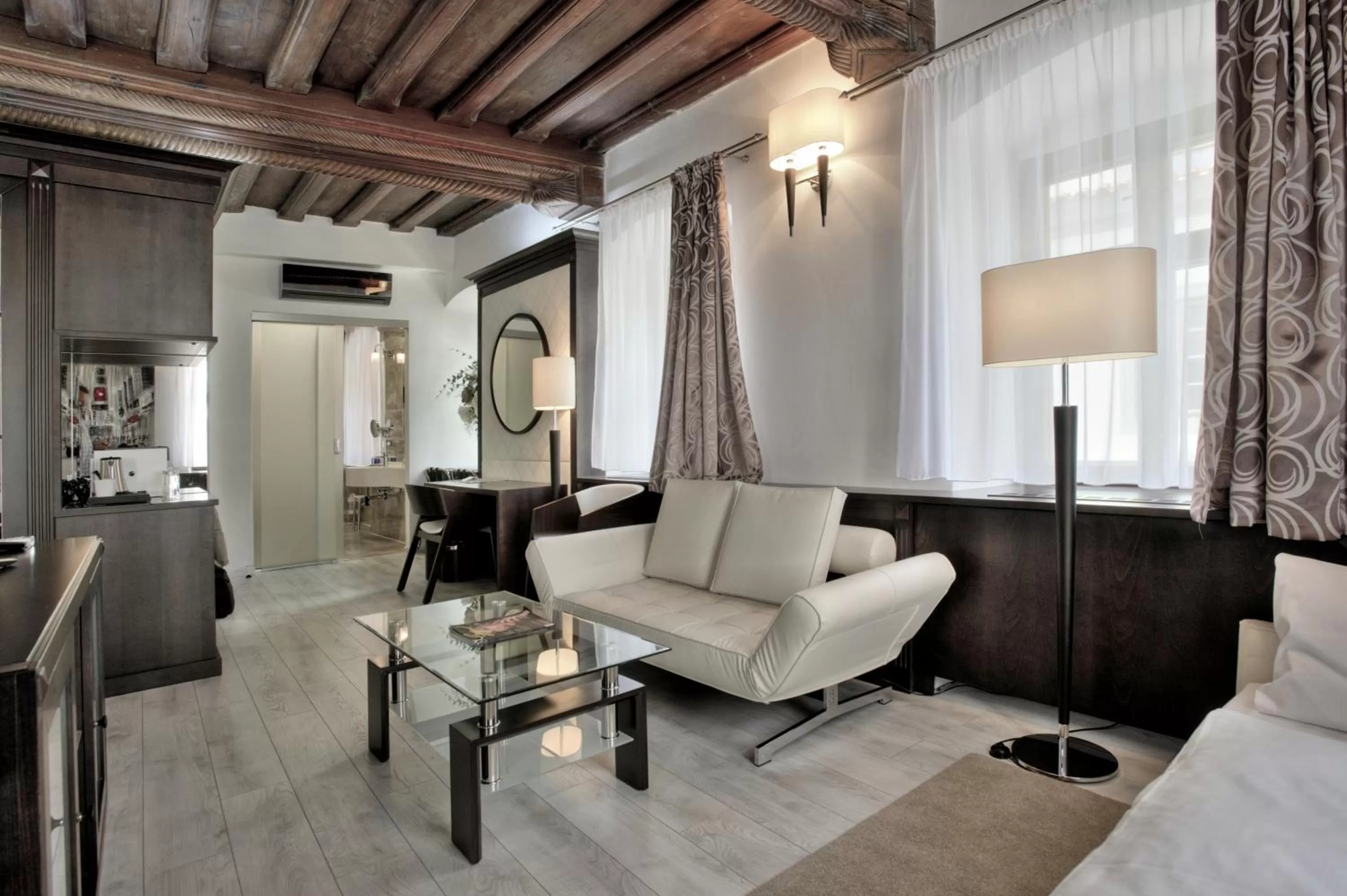 Seating area in Hotel Grand