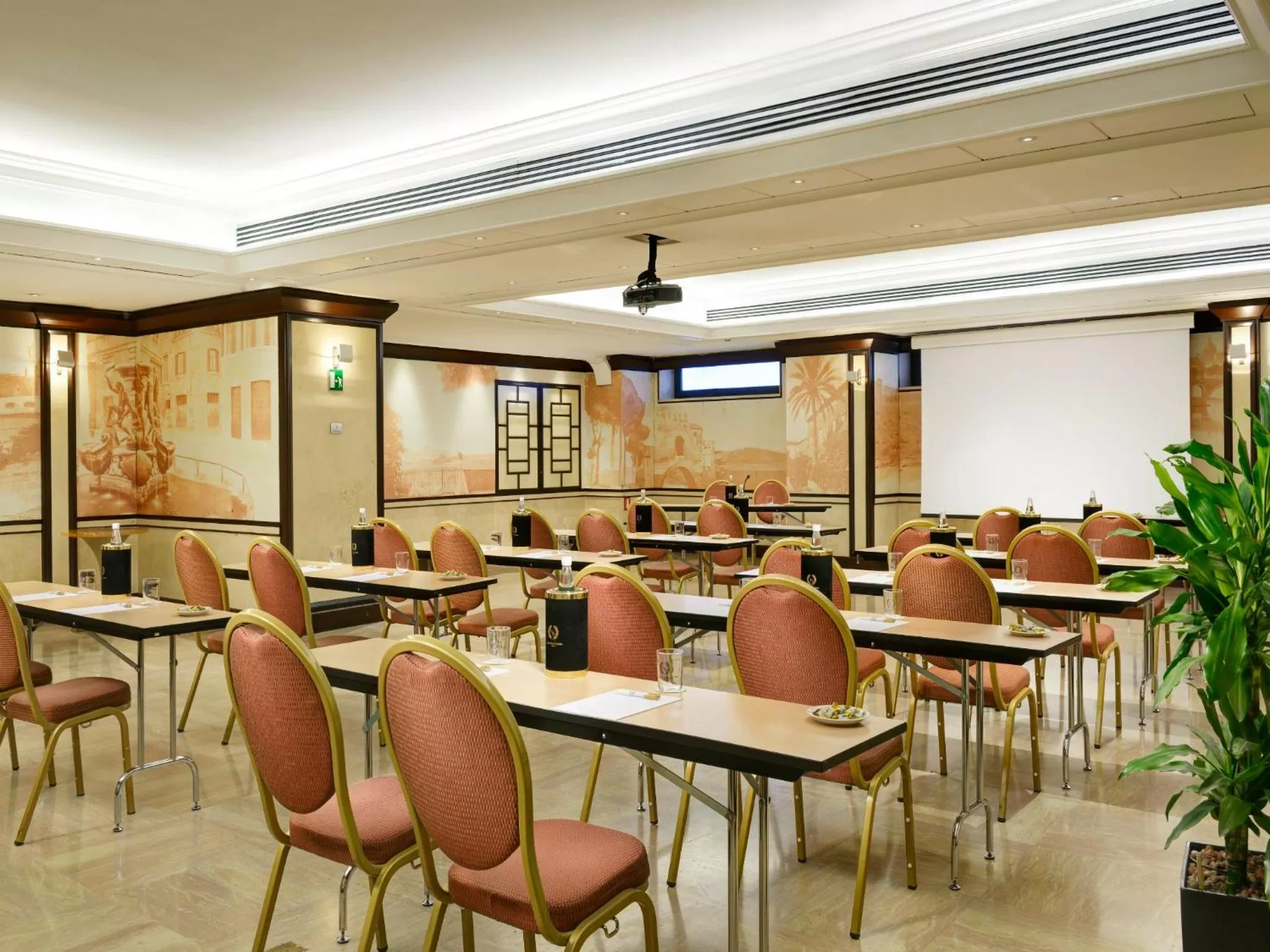 Banquet/Function facilities in FH55 Grand Hotel Palatino