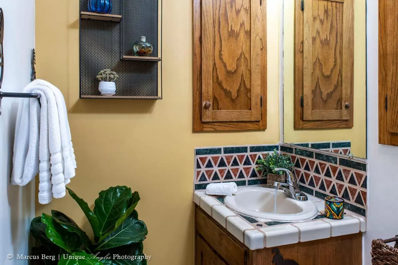 Bathroom in Adobe Rose Inn