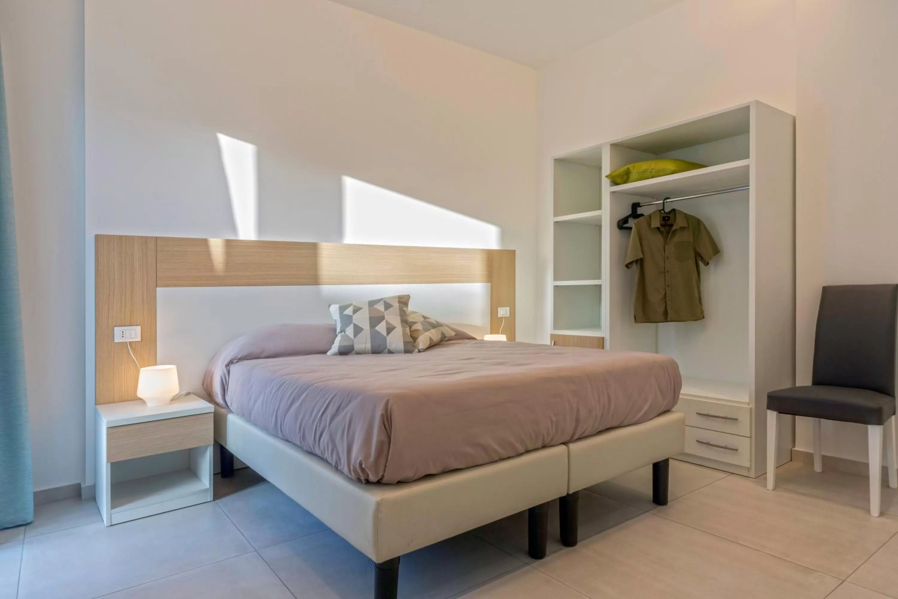 Bed in Syraka Camere