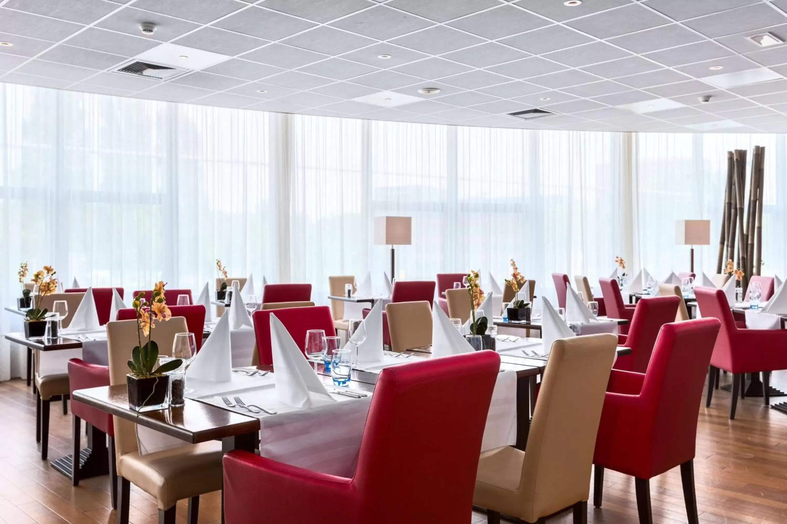 Restaurant/Places to Eat in NH Zoetermeer Hotel