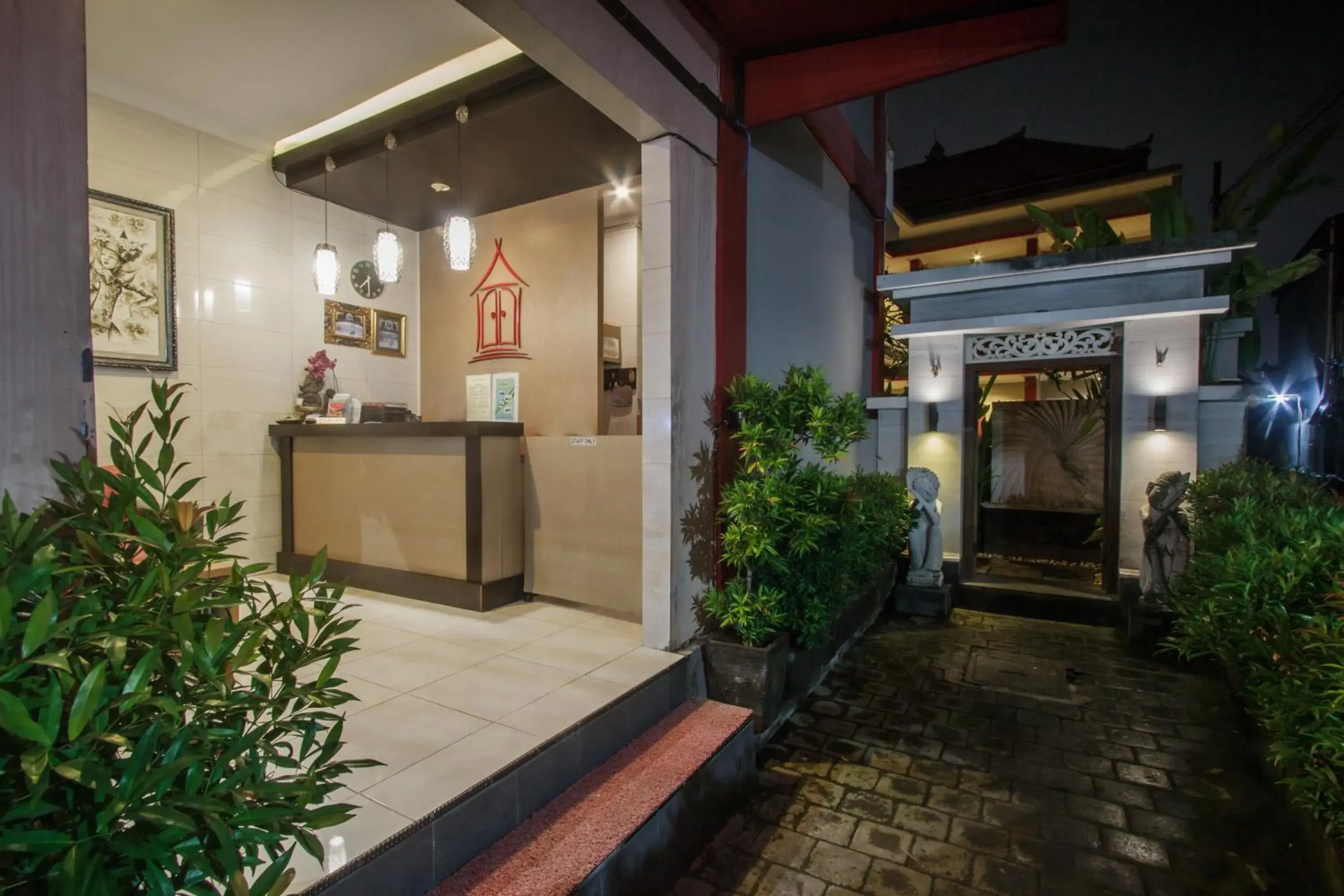 Lobby or reception in Angkul Angkul Beach inn Kuta