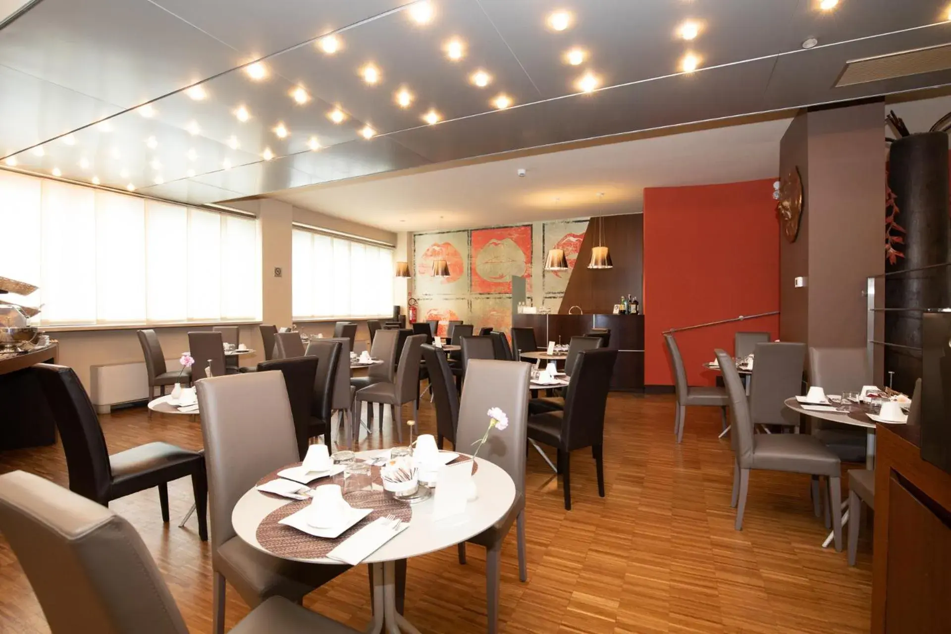 Lounge or bar, Restaurant/Places to Eat in Hotel Aleramo