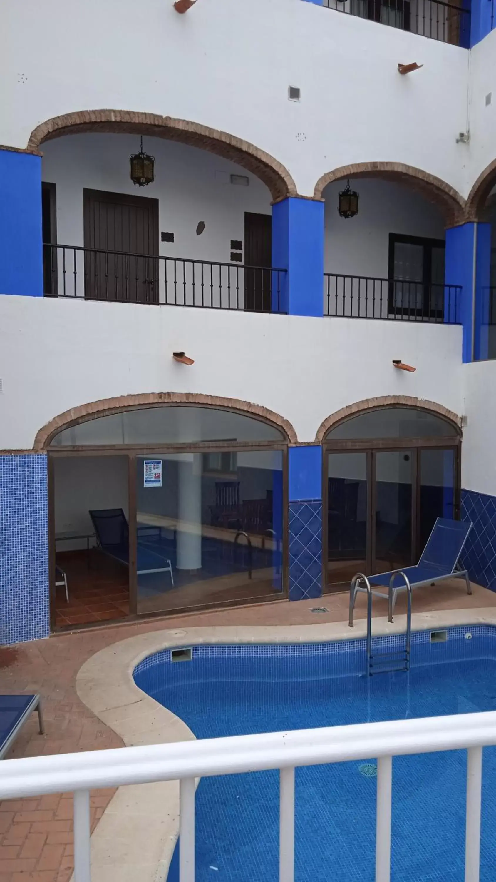 Solarium, Swimming Pool in Hotel Rural La Posada de las Cigüeñas
