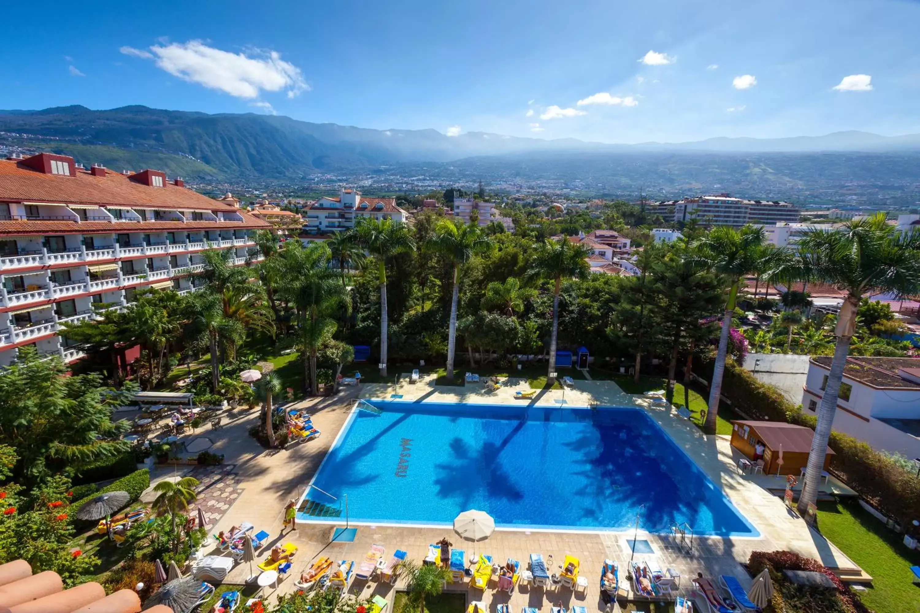 Garden view in Apartamentos Masaru Garden view in Apartamentos Masaru