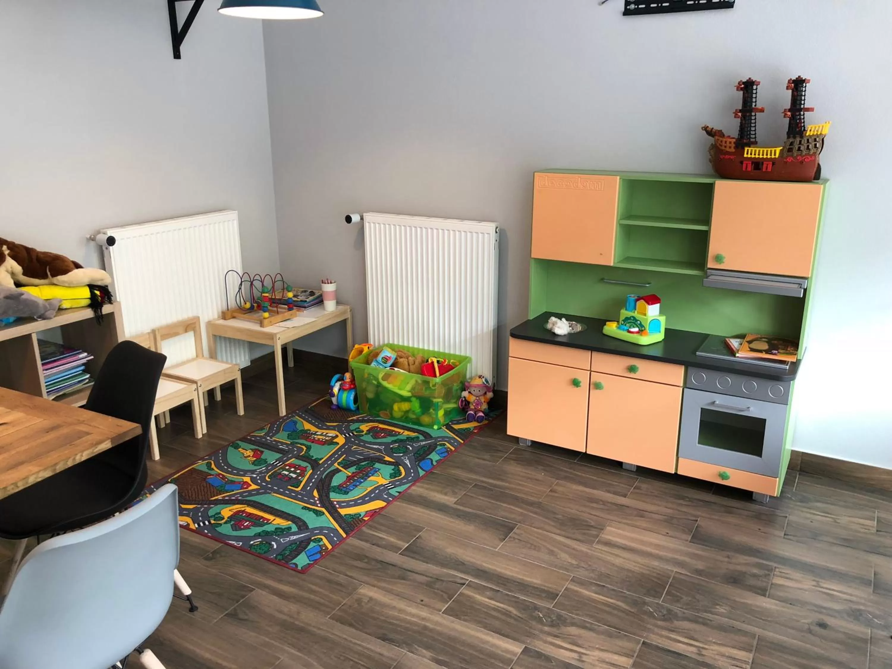 Restaurant/places to eat in Dubno Eat & Sleep