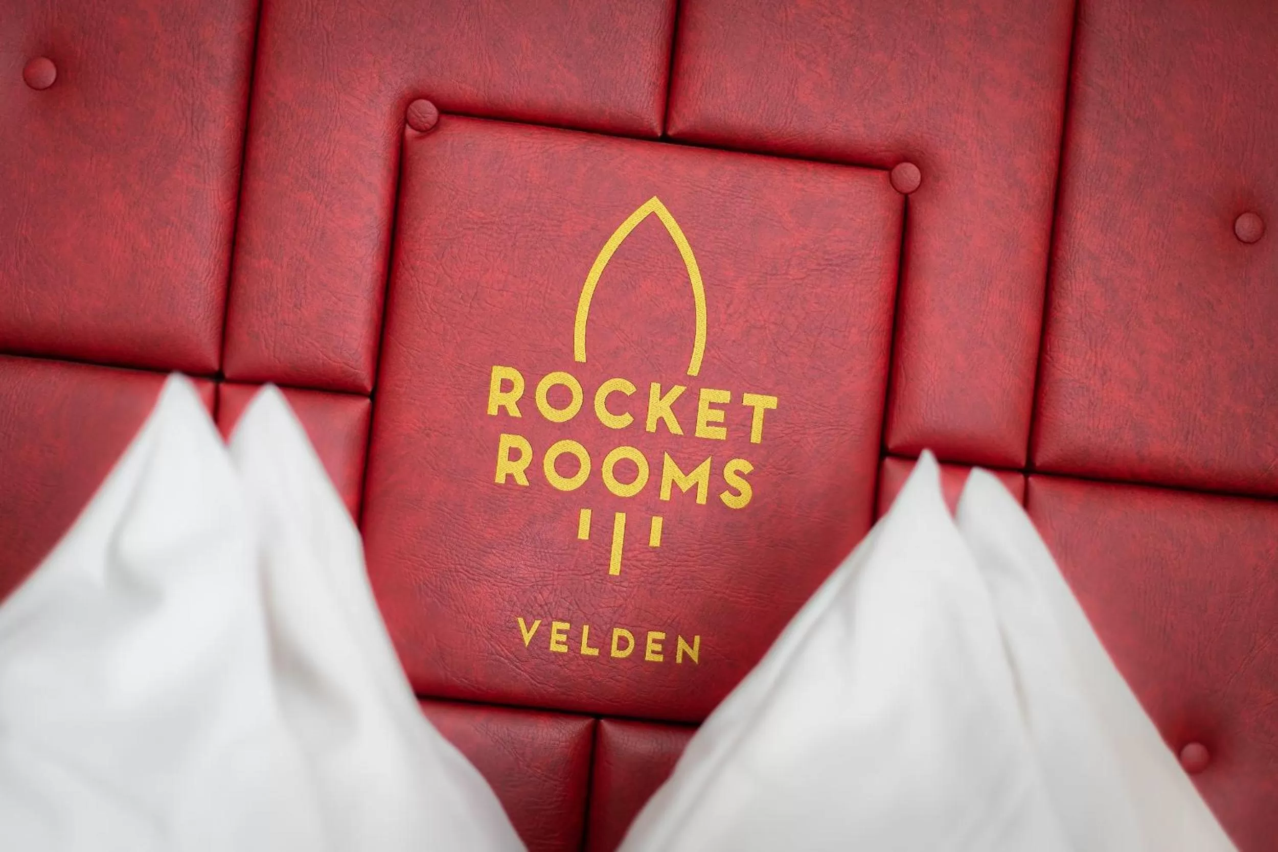 Decorative detail in Rocket Rooms Velden