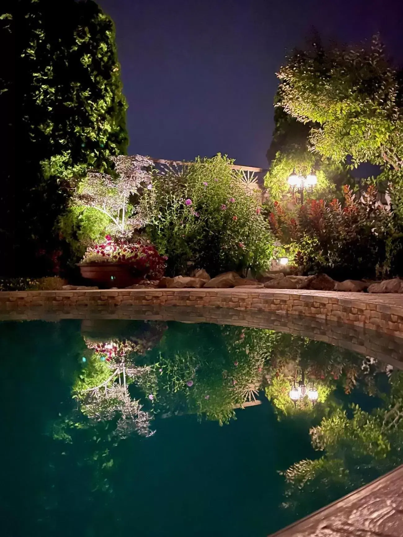 Swimming Pool in A Vista Villa Couples Retreat